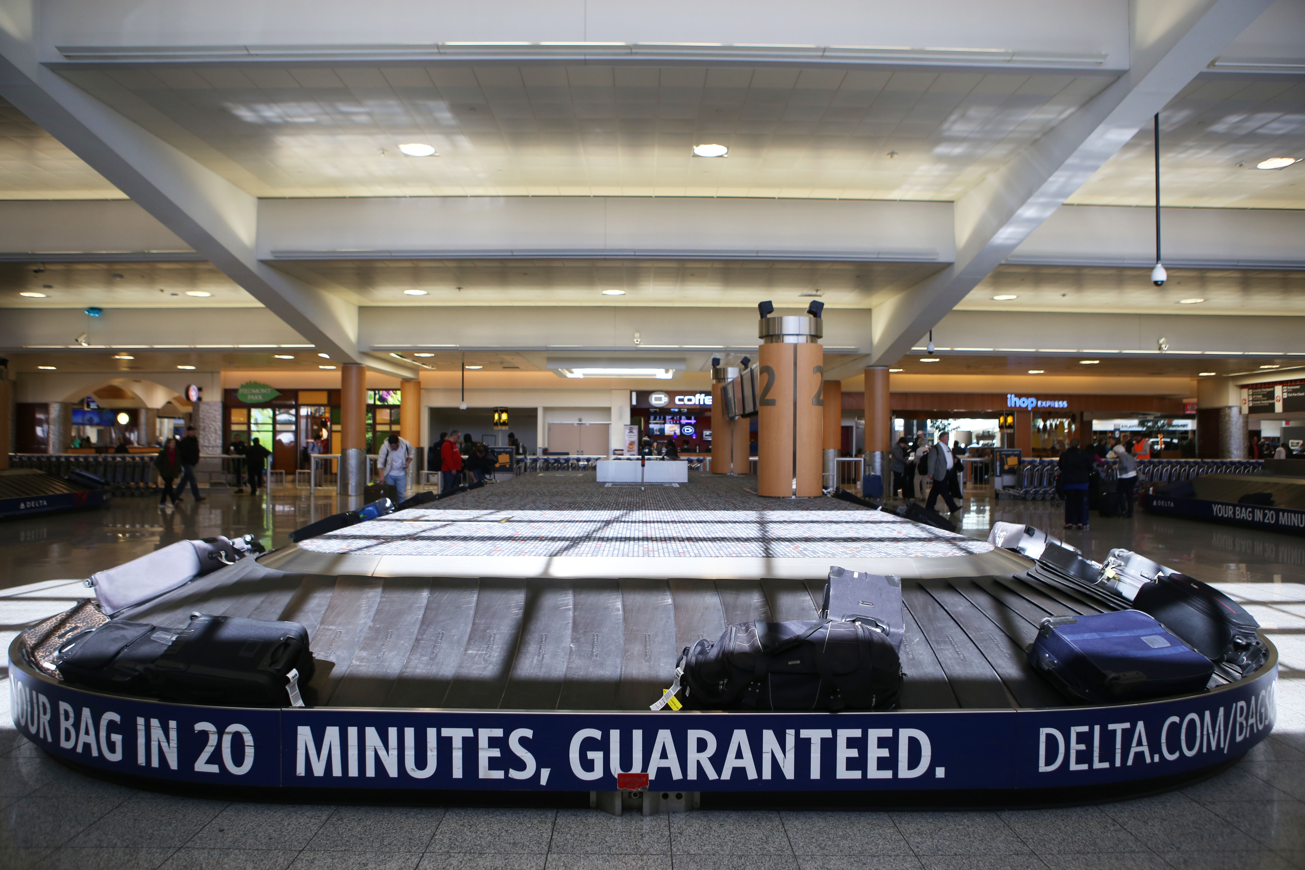 delta airlines damaged baggage claim