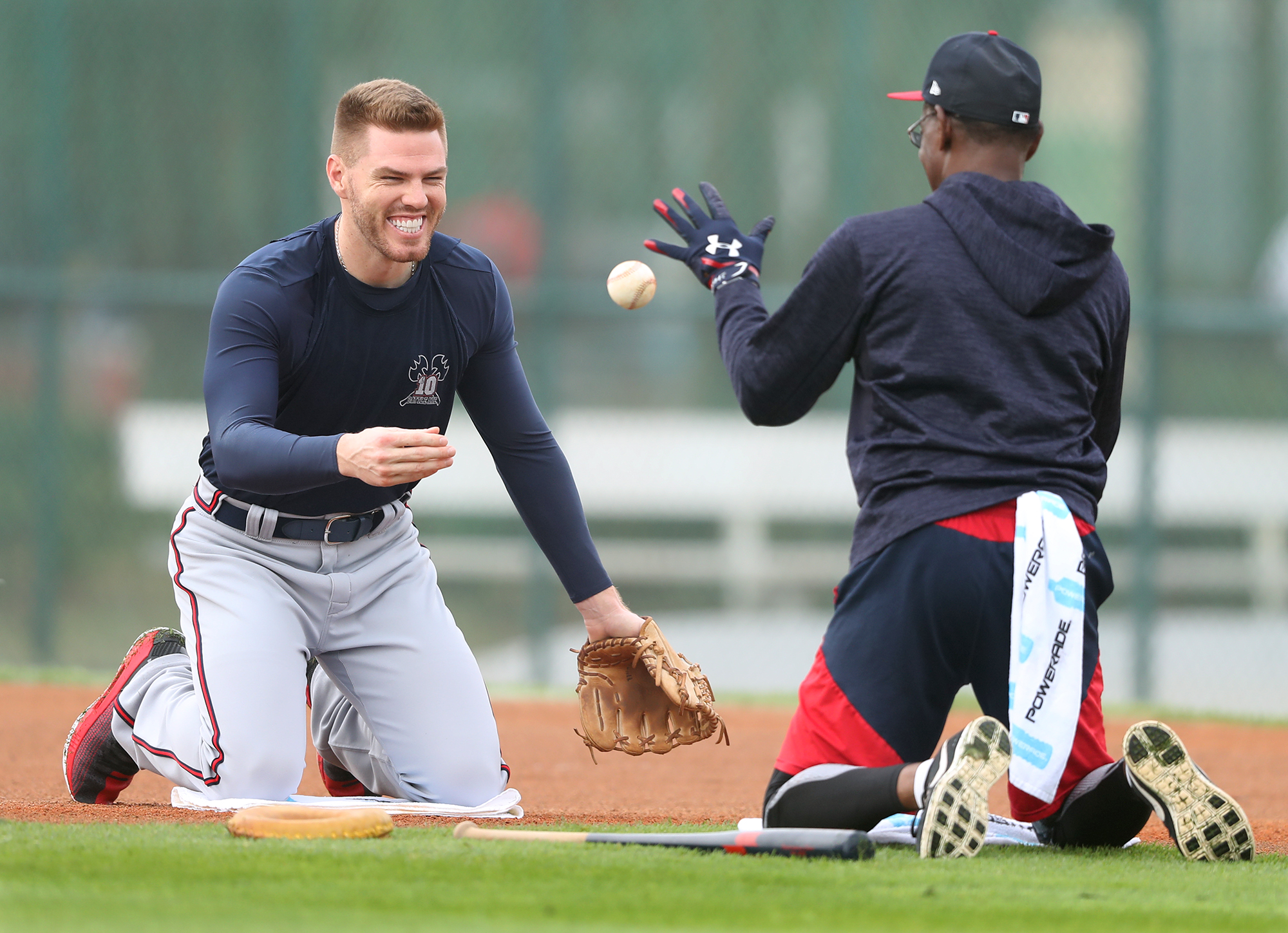 Freeman's 'Twins With A Twist' Delays Arrival At Spring Training