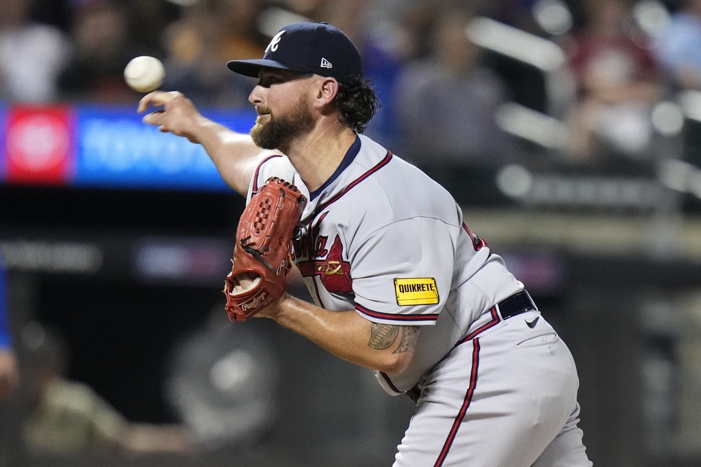 Morton untouched despite career-high 7 walks as the Braves beat the Mets  again, 7-0