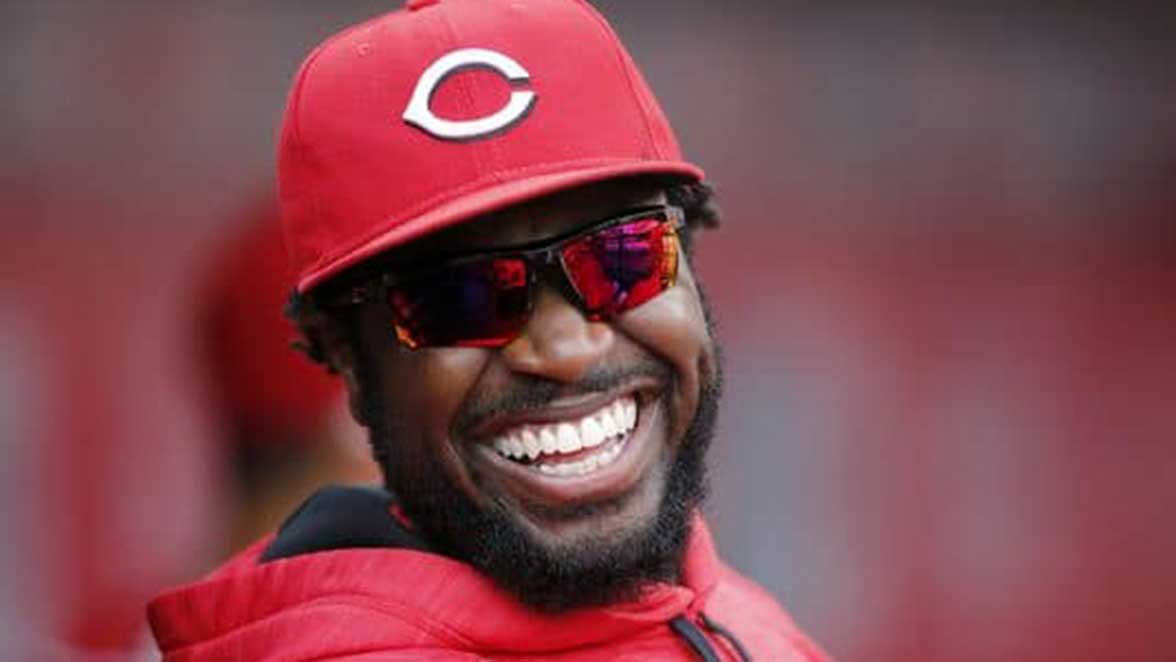 Brandon Phillips traded to Atlanta Braves from Cincinnati Reds