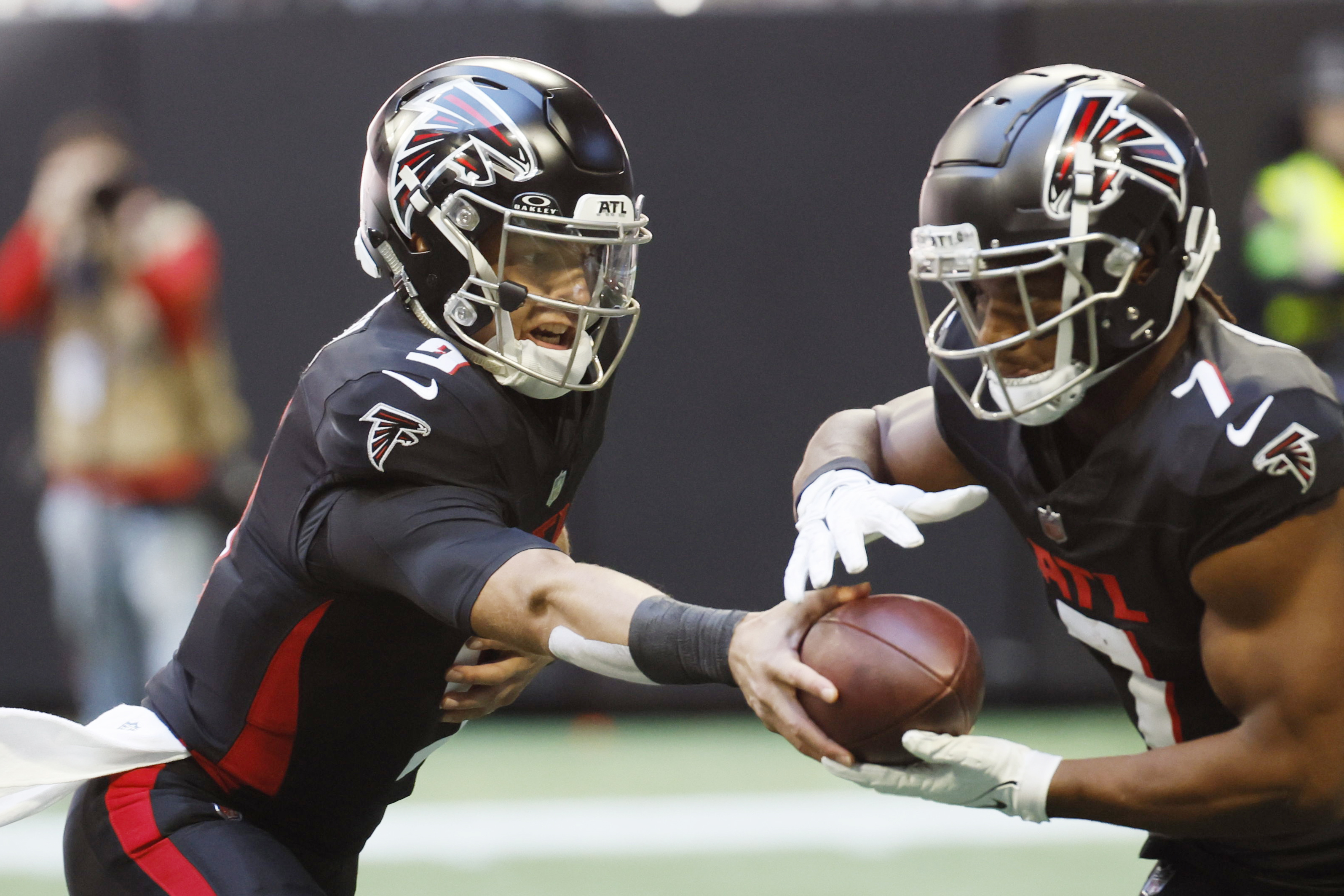 The Bow Tie Chronicles: Falcons are heavy underdogs to 49ers