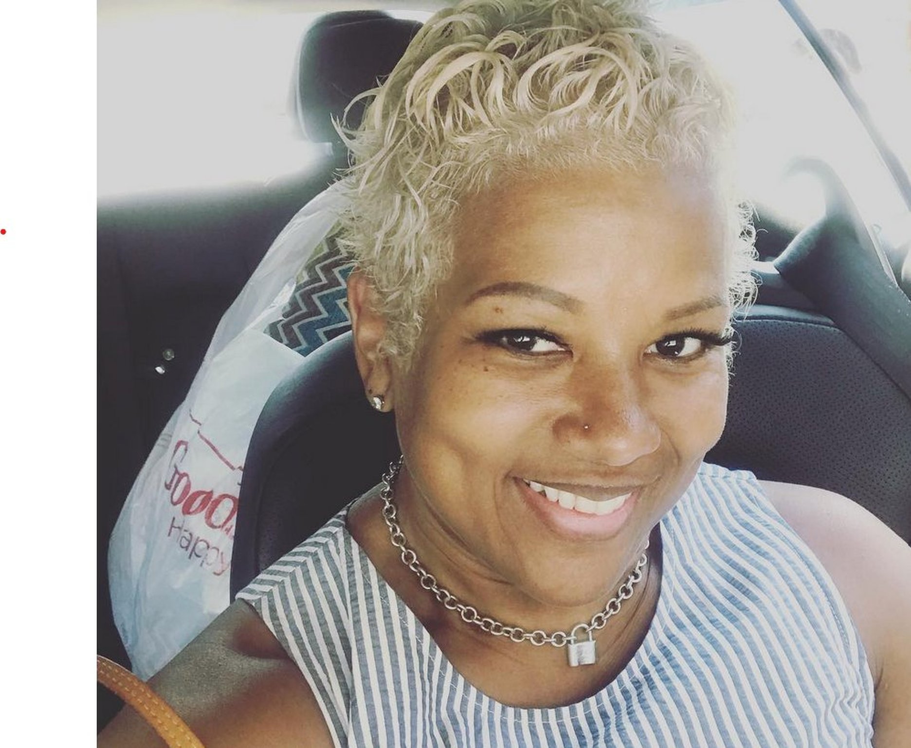 Stacy Franklin, dealing with chemothearapy, was feeling low, so her sorority sisters from Alpha Kappa Alpha gave her a serenade, with safe social distancing, outside her Henry County house.