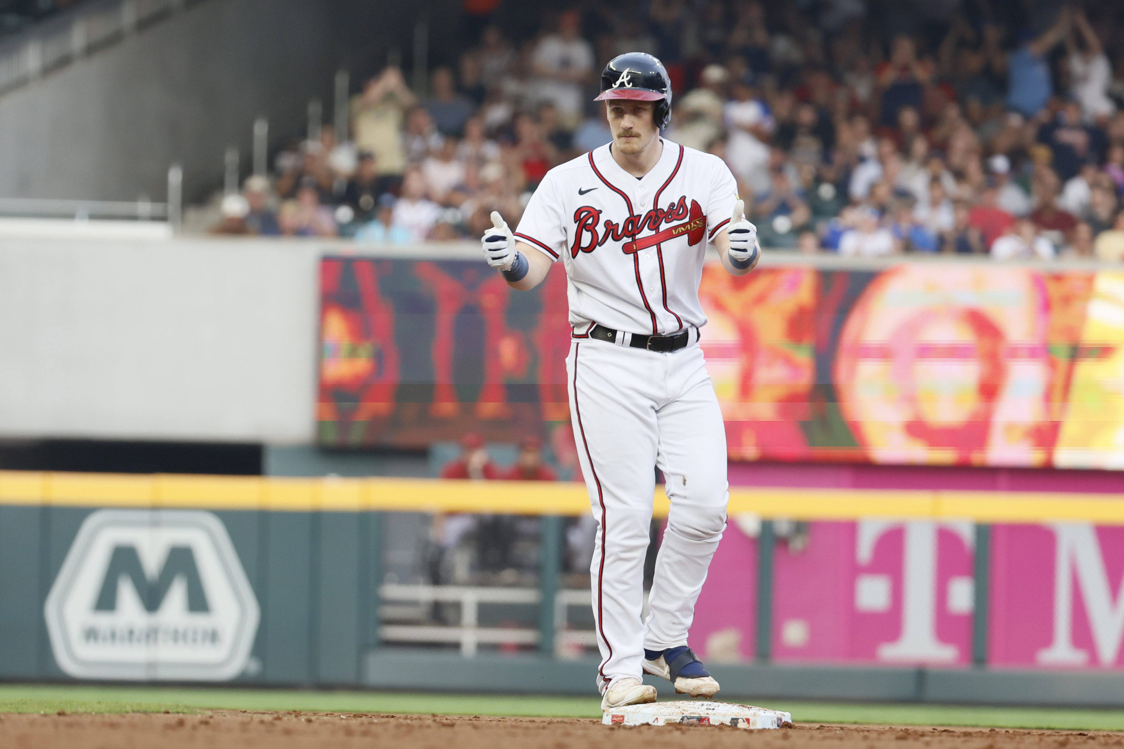 Braves players name the MLB stars they'd pick for postgame jersey