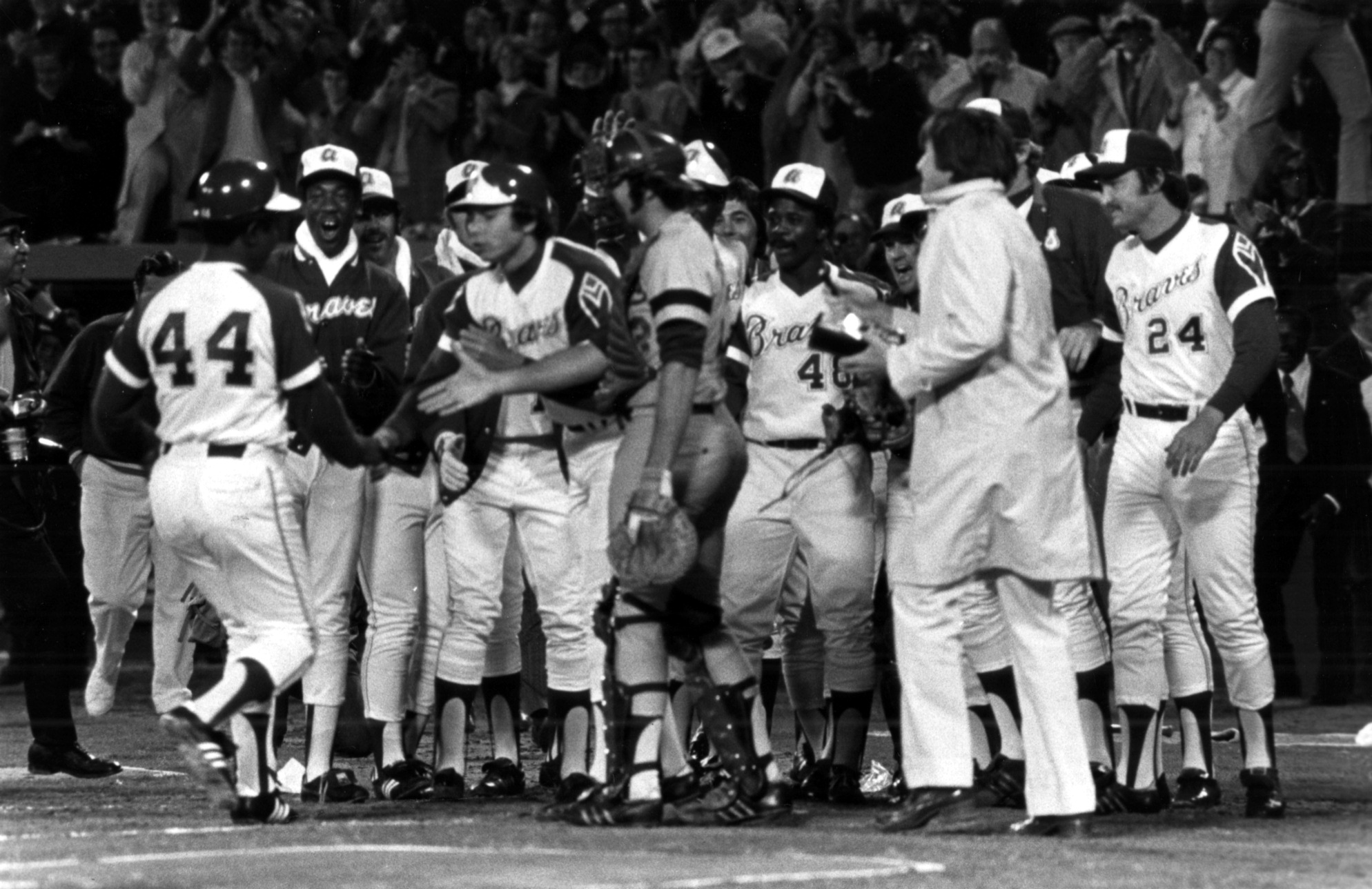 It's the 40th anniversary of Aaron's 715th homer -- but please, don't call  him the Home Run King - NBC Sports