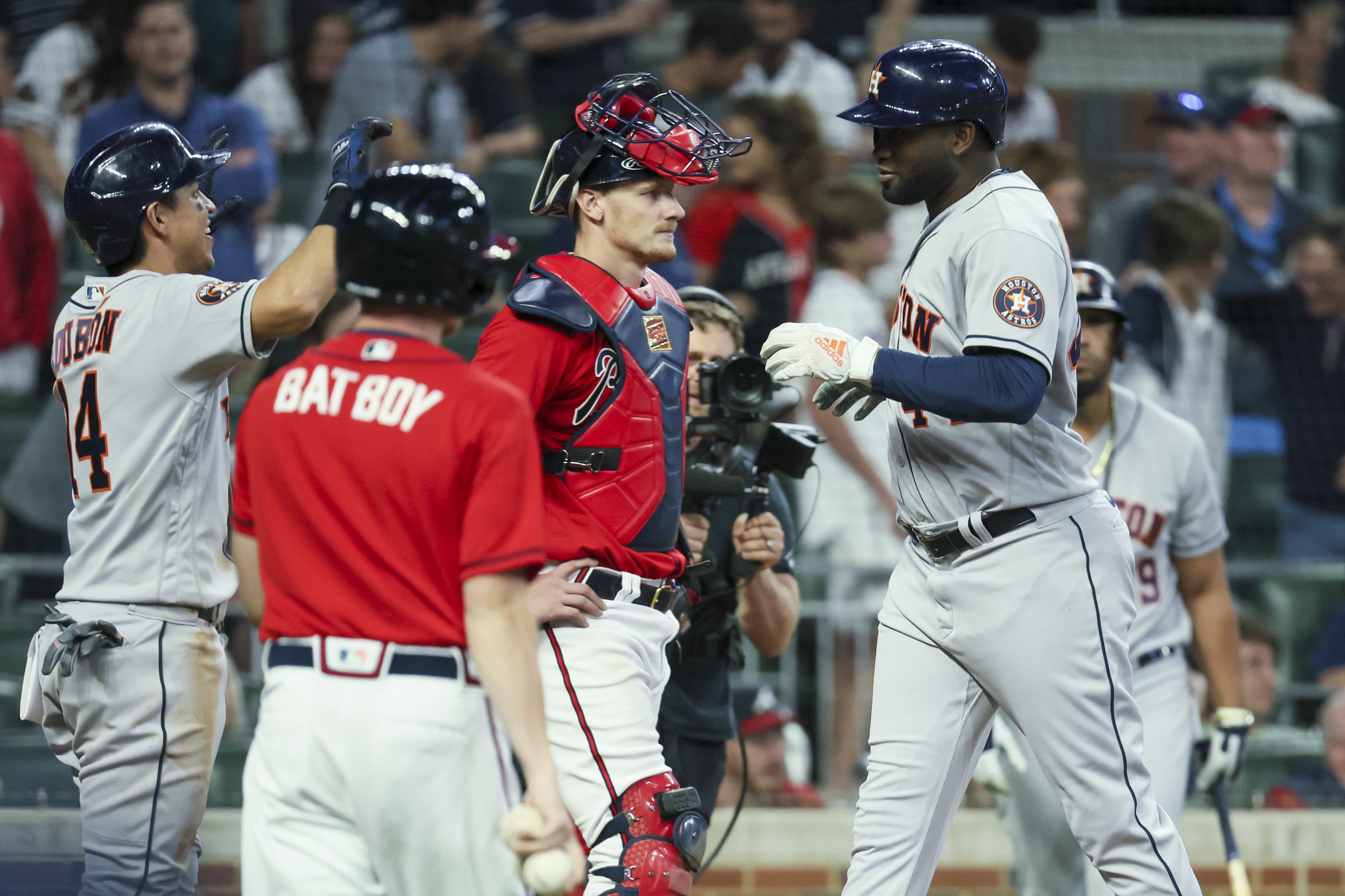 Braves' terrific bullpen has off night in loss to Astros, National Sports