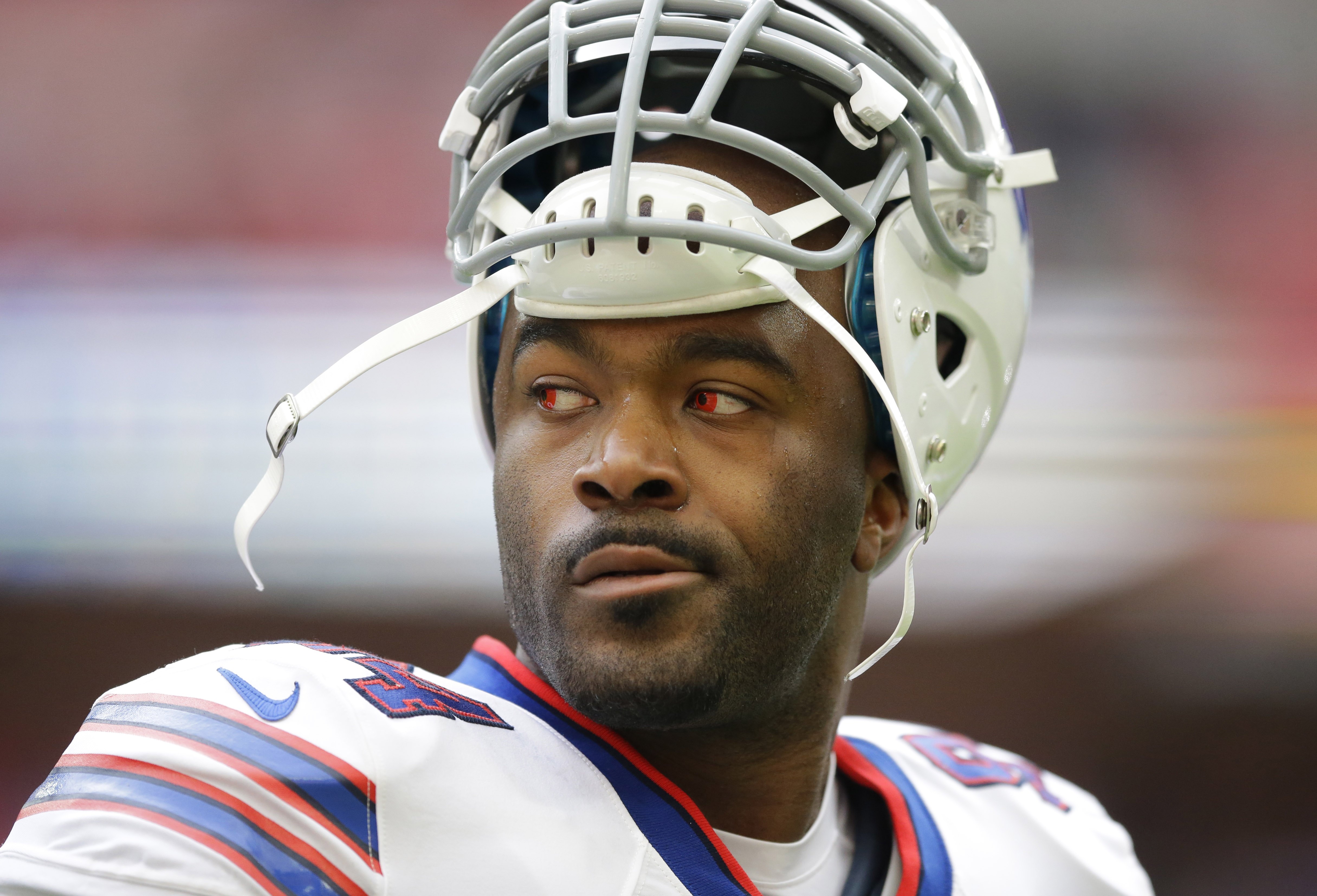 Falcons' defense needs help but Mario Williams would be huge risk