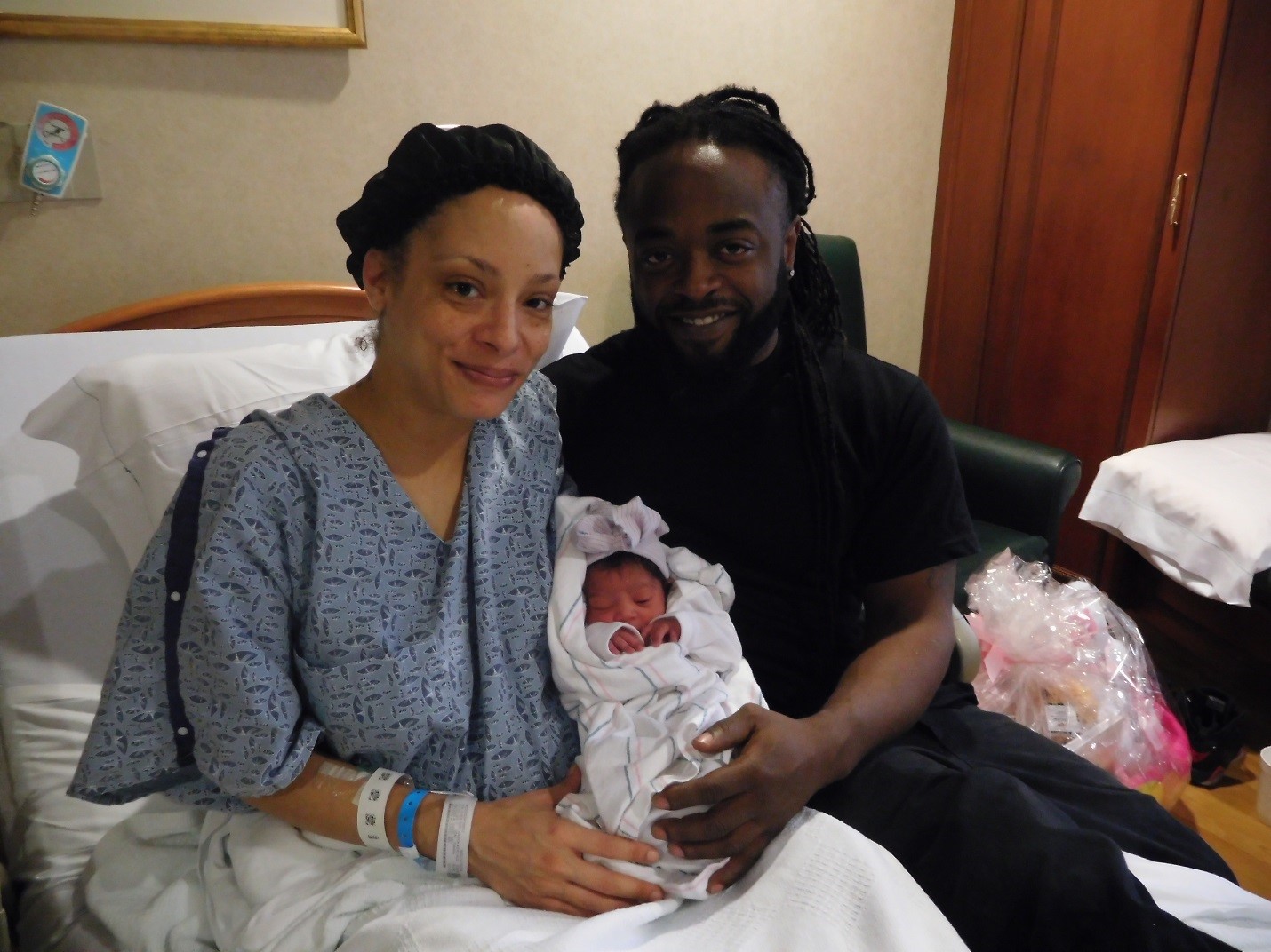 Otis and Kasha of the southern Atlanta area, celebrated the birth of their second child, Kayla, at Southern Regional Medical Center. Baby Kayla was born at 7:28 a.m. at 5 pounds 4 oz. and is 17.5 inches long. (Credit: Blake Keller)