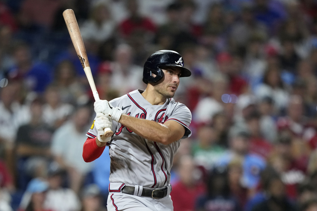 Olson 31st, 32nd homers, Riley's 3-run drive lead Braves over