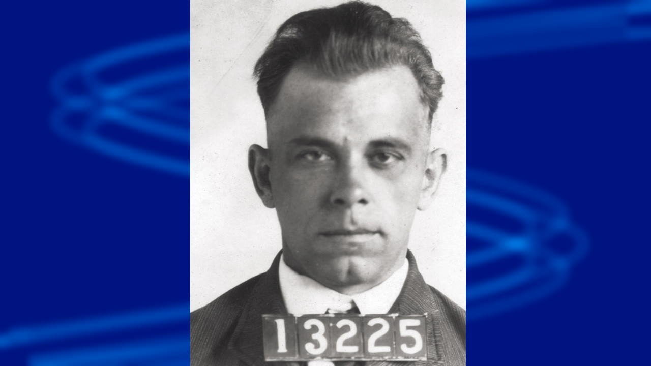 John Dillinger US gangsters body set to be exhumed  BBC News