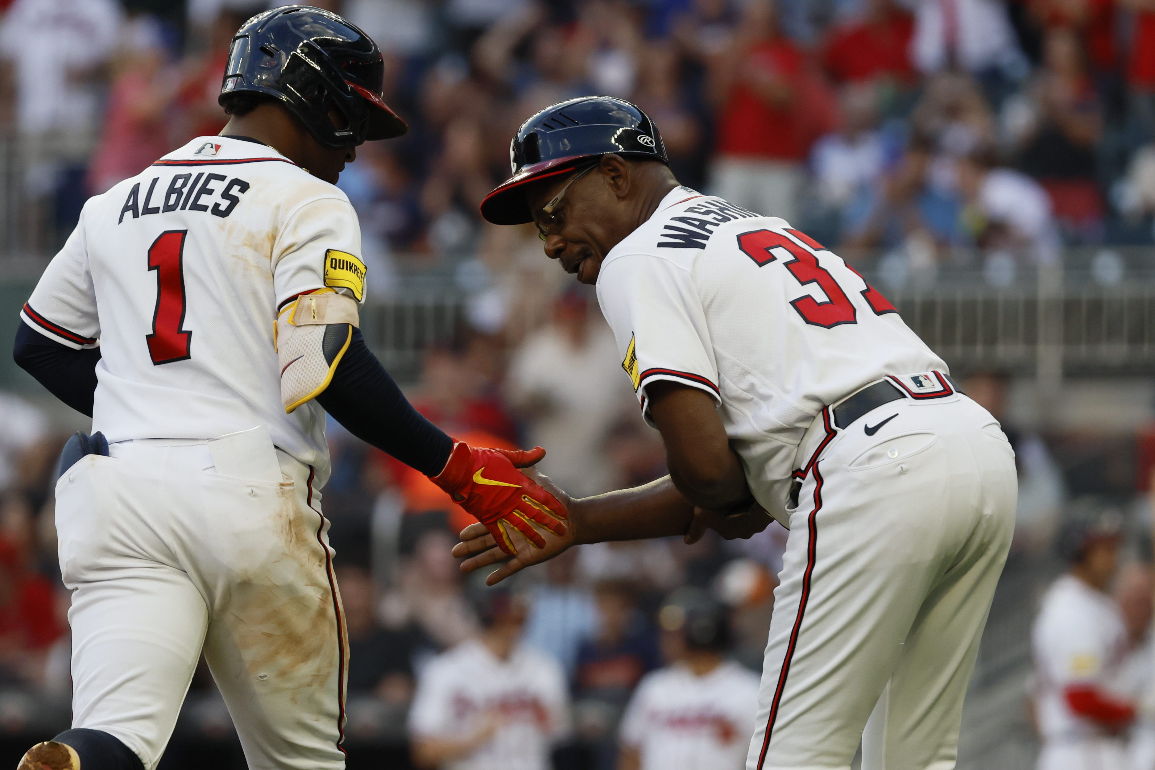 Atlanta Braves: Should Bring Martin Prado Back to Atlanta