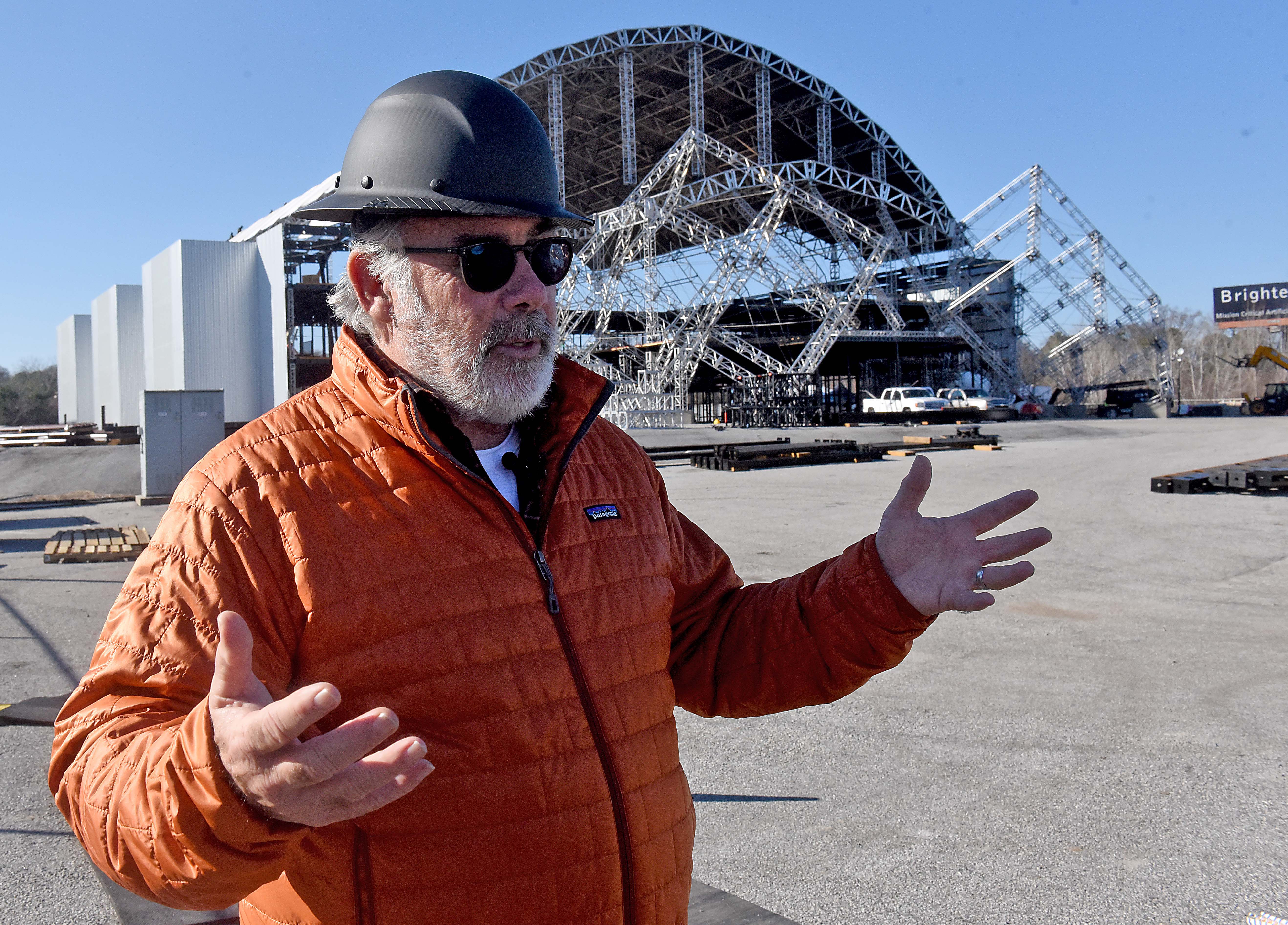 Jack Murphy, the mastermind behind the DirecTV Super Saturday Night venue, takes the AJC through what itâs like to prep the stage for a Super Bowl concert. RYON HORNE / RHORNE@AJC.COM