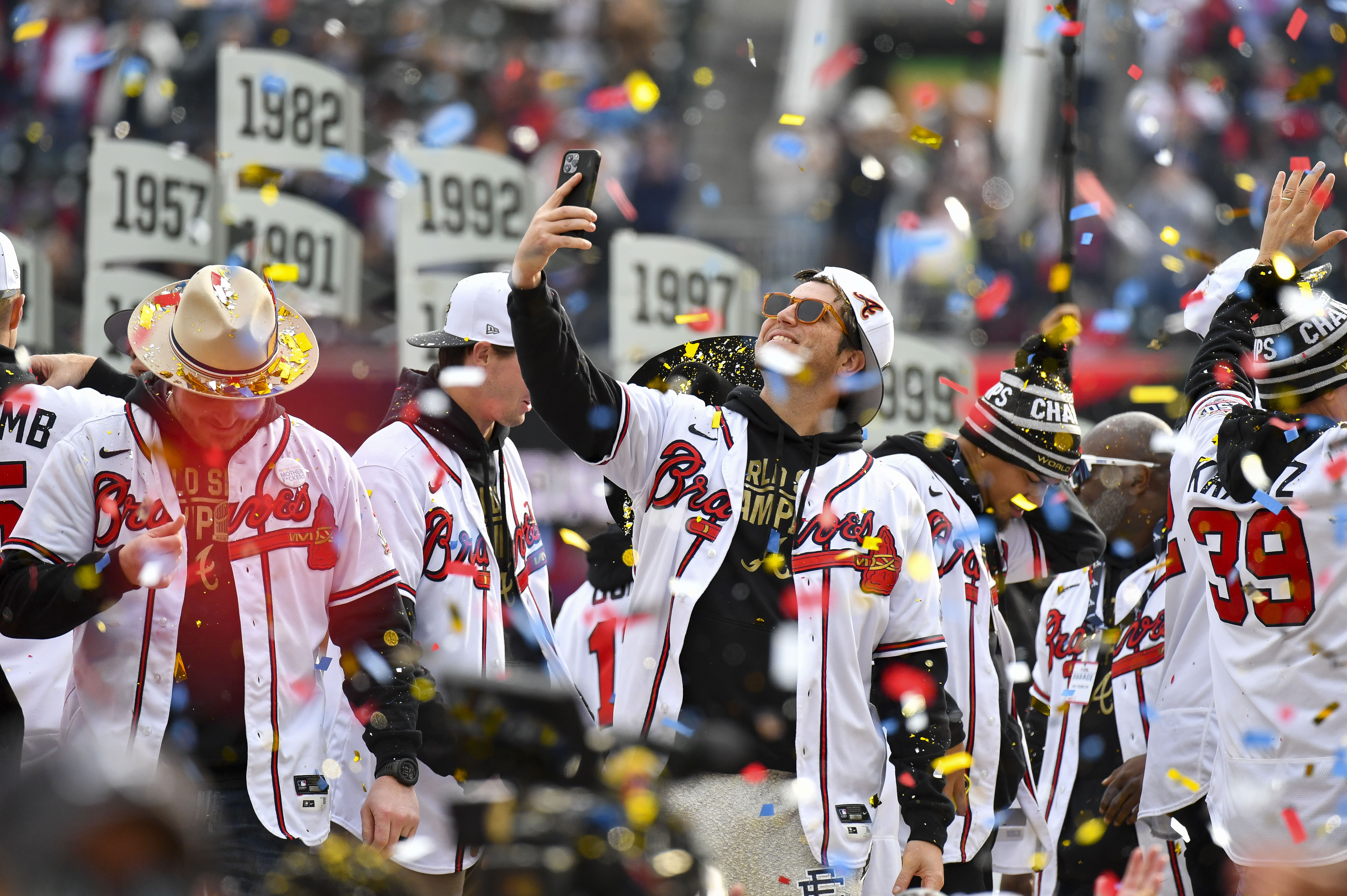 Nostalgic Braves fans revel in World Series return