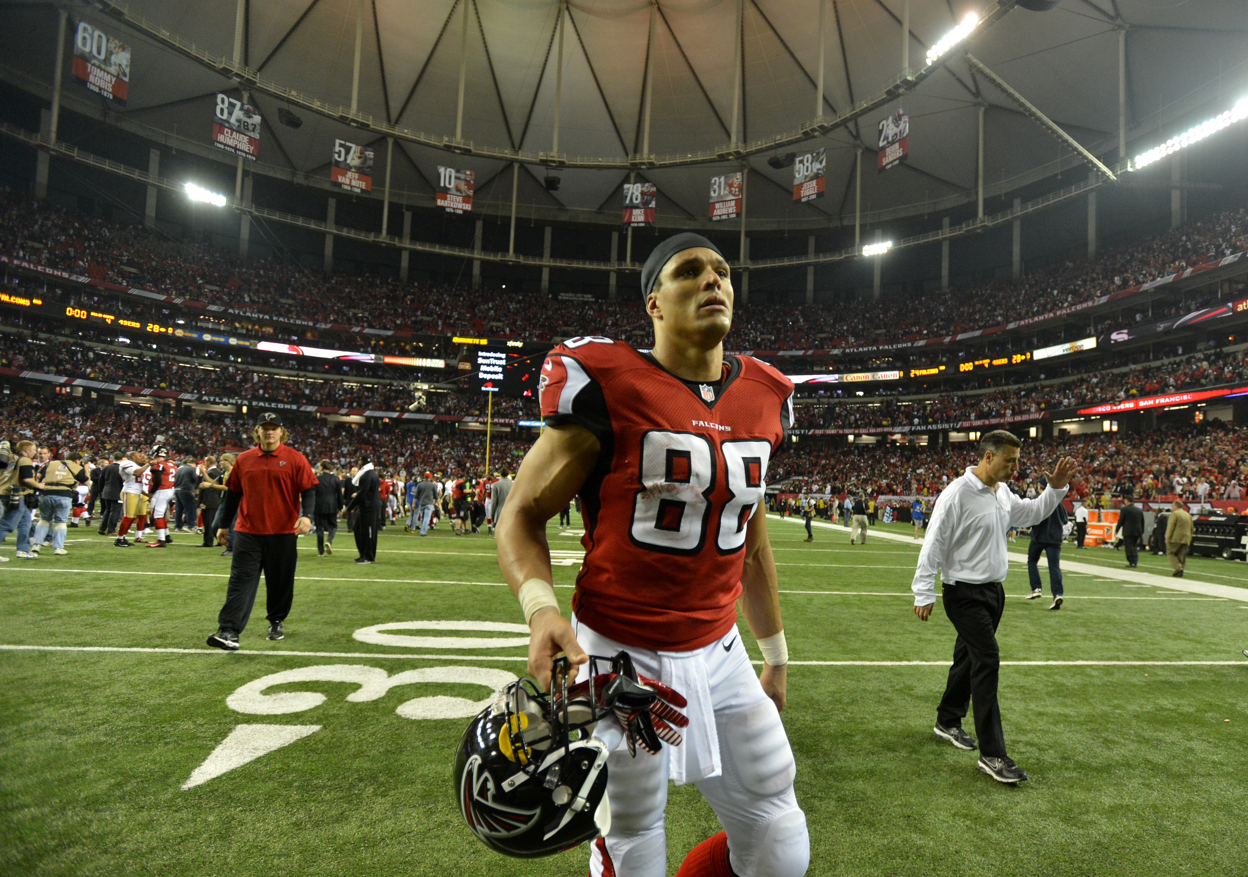 NFC Championship: 49ers storm back to beat Falcons 28-24, win