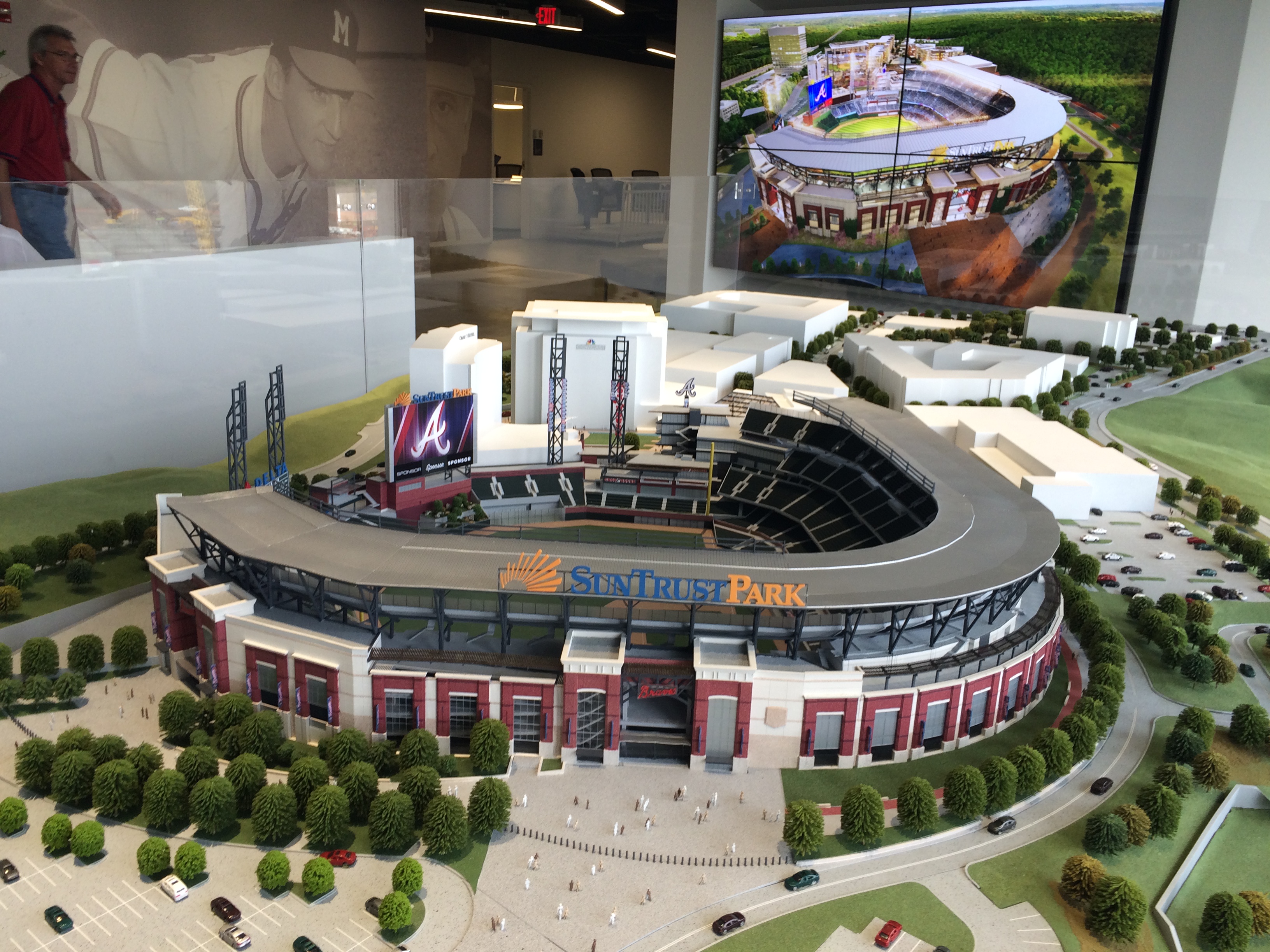 SunTrust Park: Body found in beer cooler at Atlanta Braves stadium before  game - CBS News