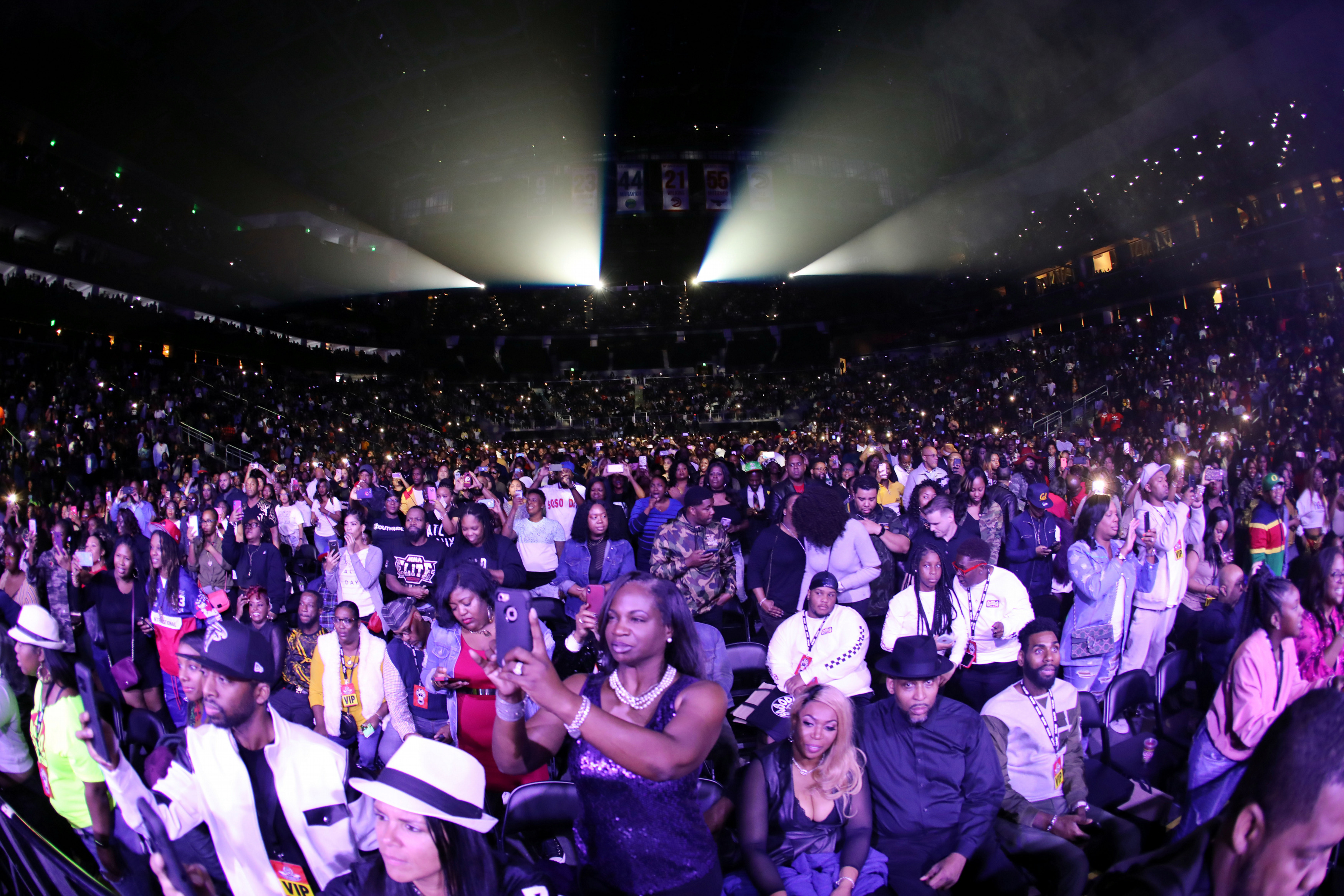 arena concert crowd