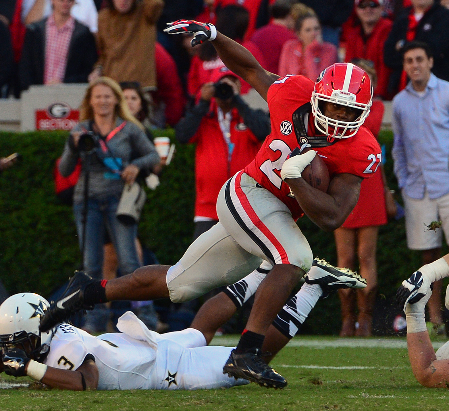 Georgia's Jacob Eason has chance to end erratic year on high note