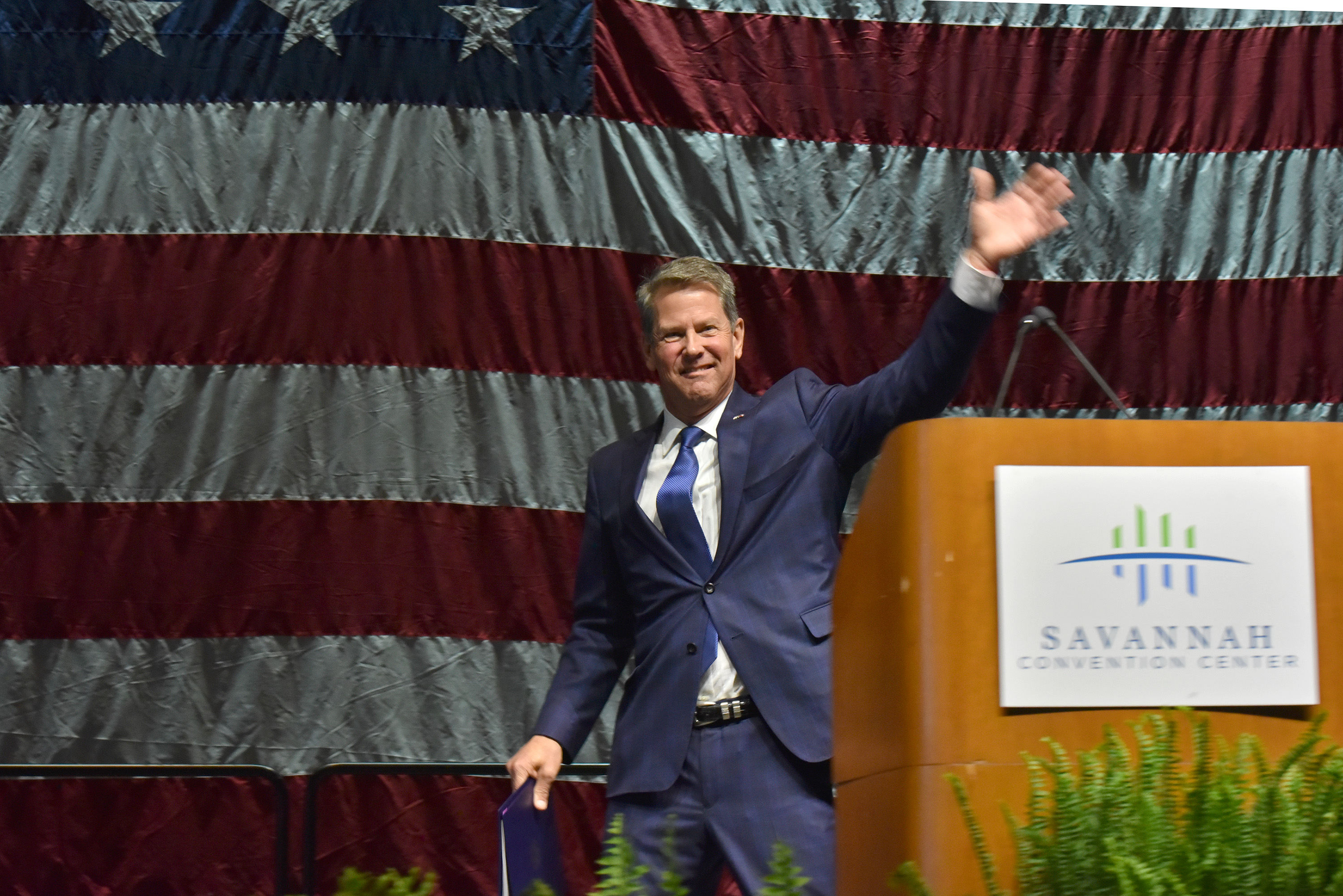 Gov. Brian Kemp speaks at the Georgia GOP convention.