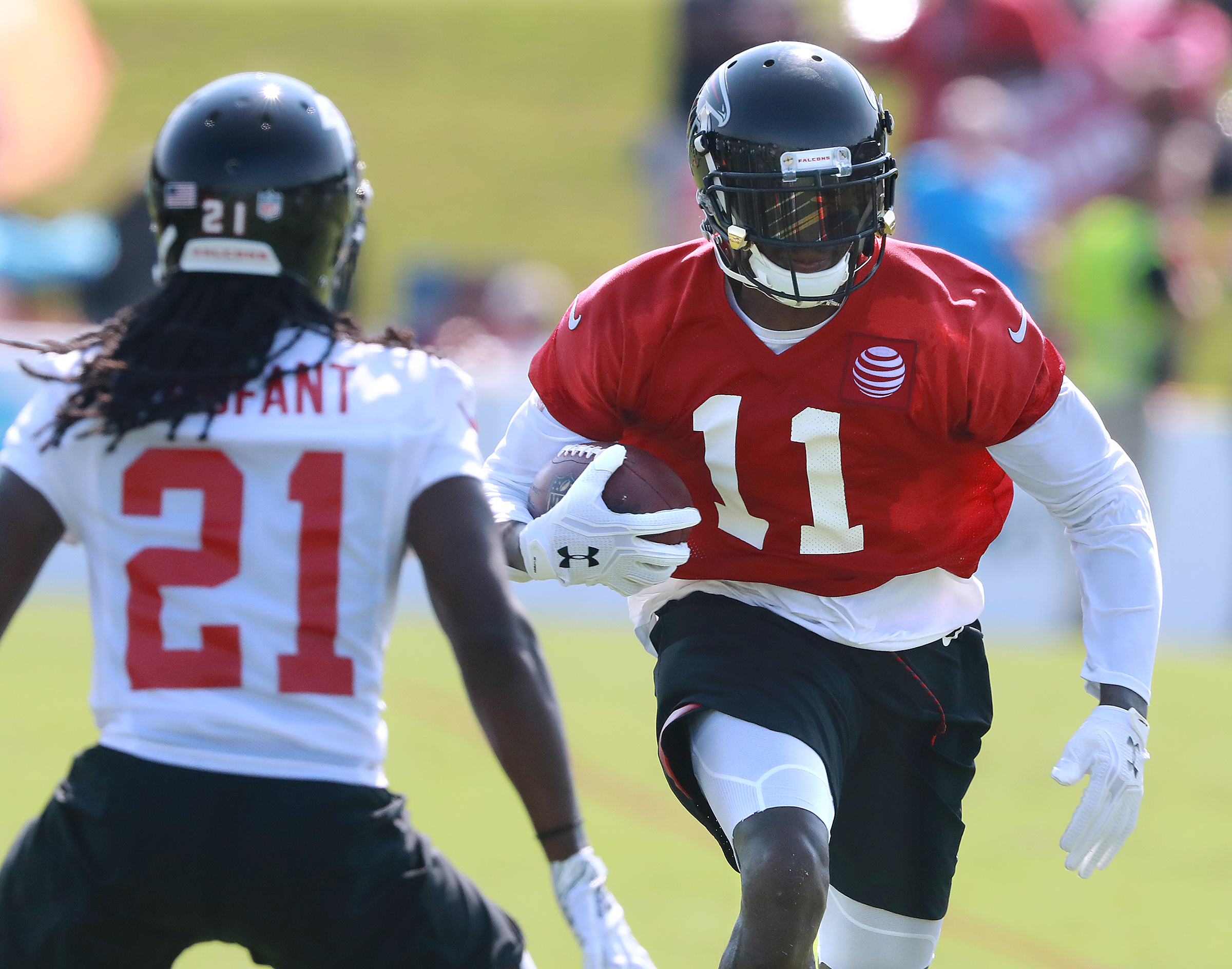 Falcons set to hold first-ever public full-pad practice at Mercedes-Benz  Stadium