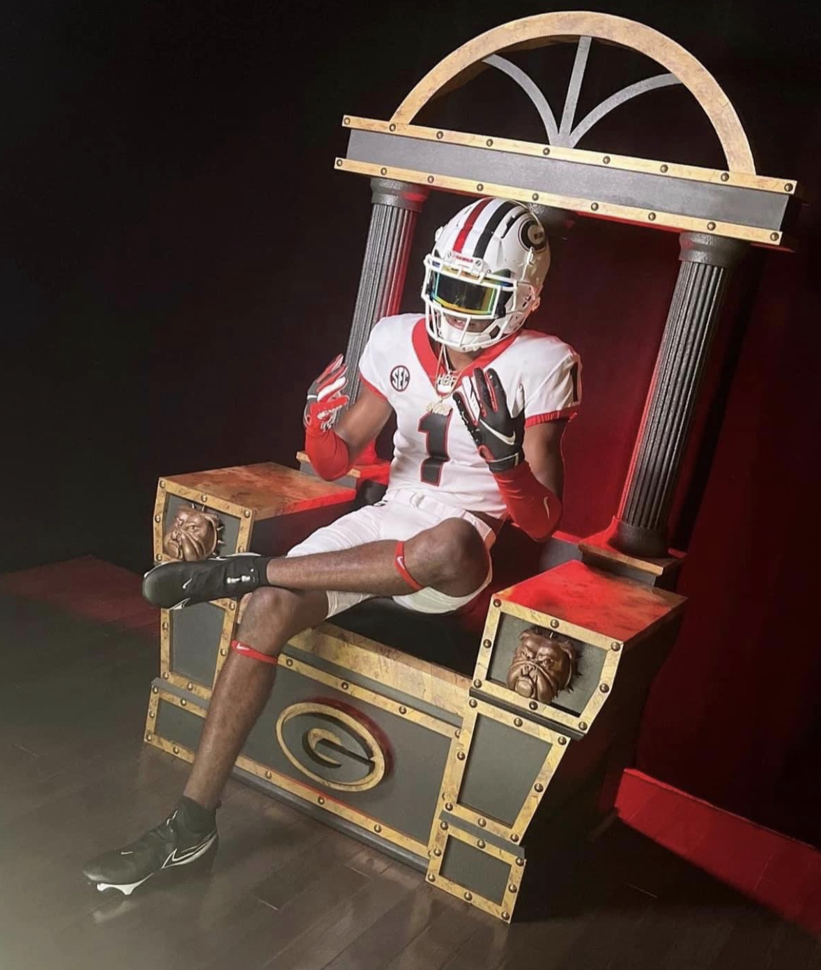 LOOK: Priority 5-star target Sam M'Pemba wears old school Kirby Smart jersey  on official visit photo shoot