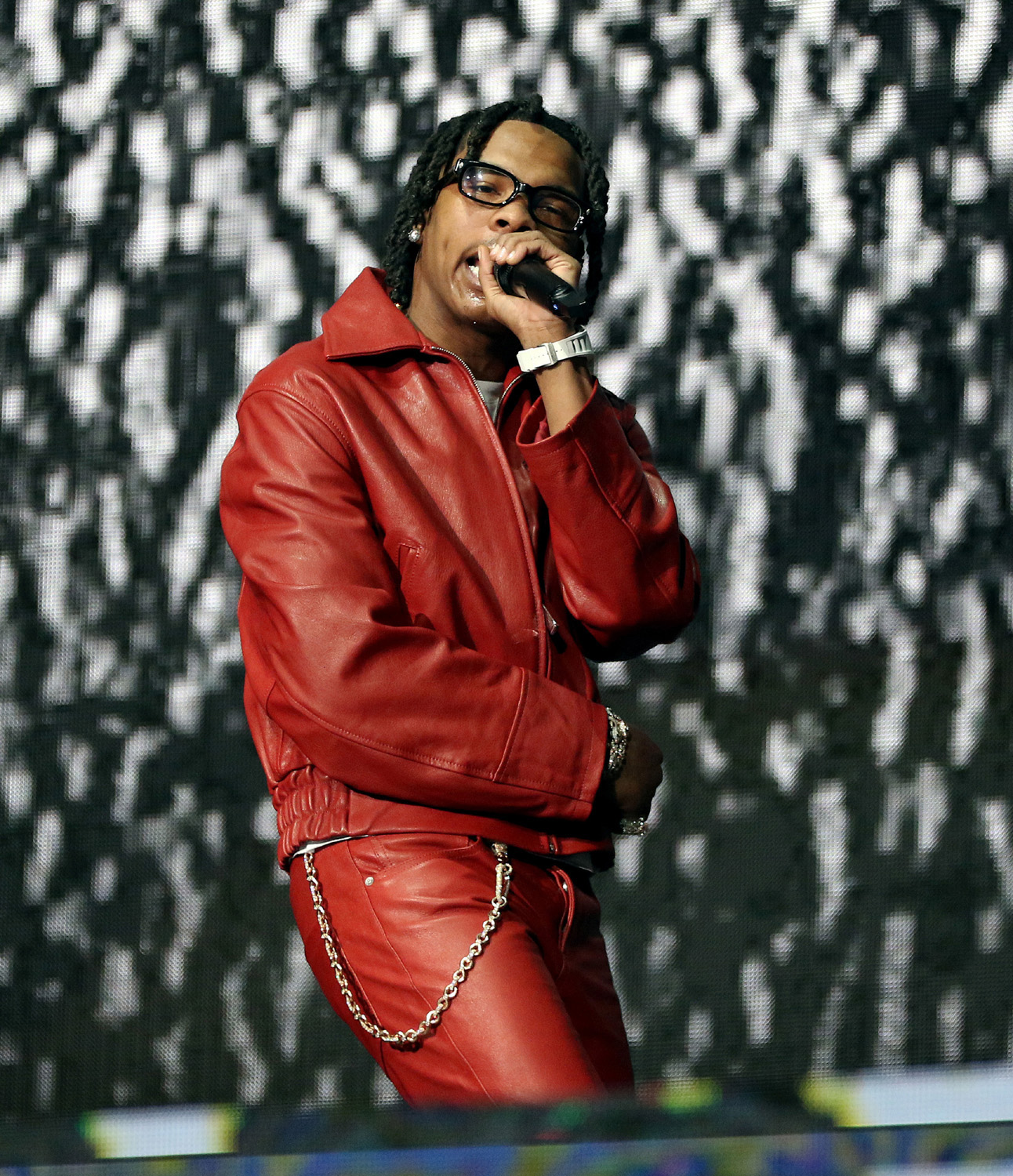 CONCERT REVIEW: Lil Baby hosts an epic birthday party