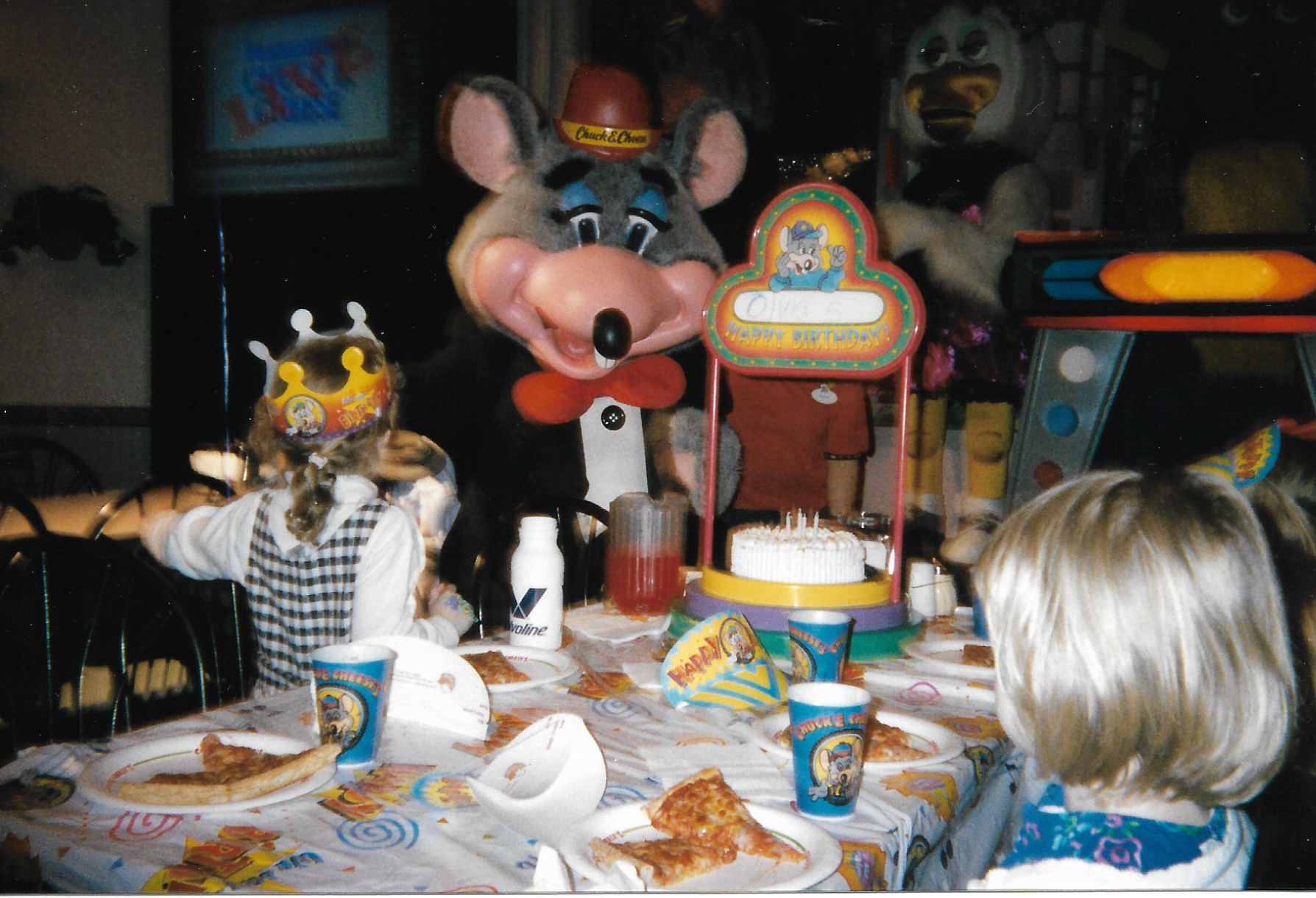Chuck E. Cheese: Kids Birthday Parties, Pizza & Arcade Games