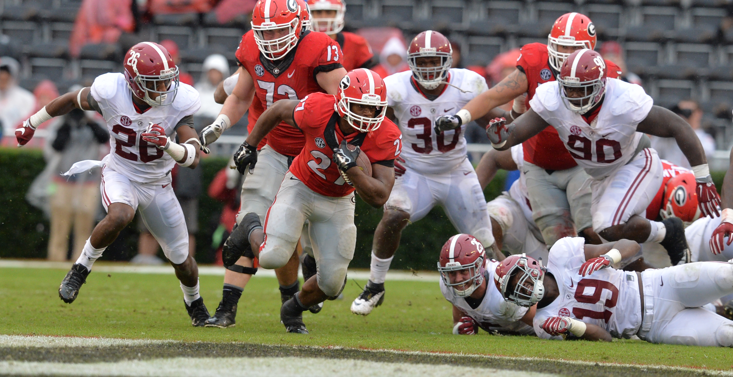 Alabama at Georgia preview: Dawgs grinding away - UGASports