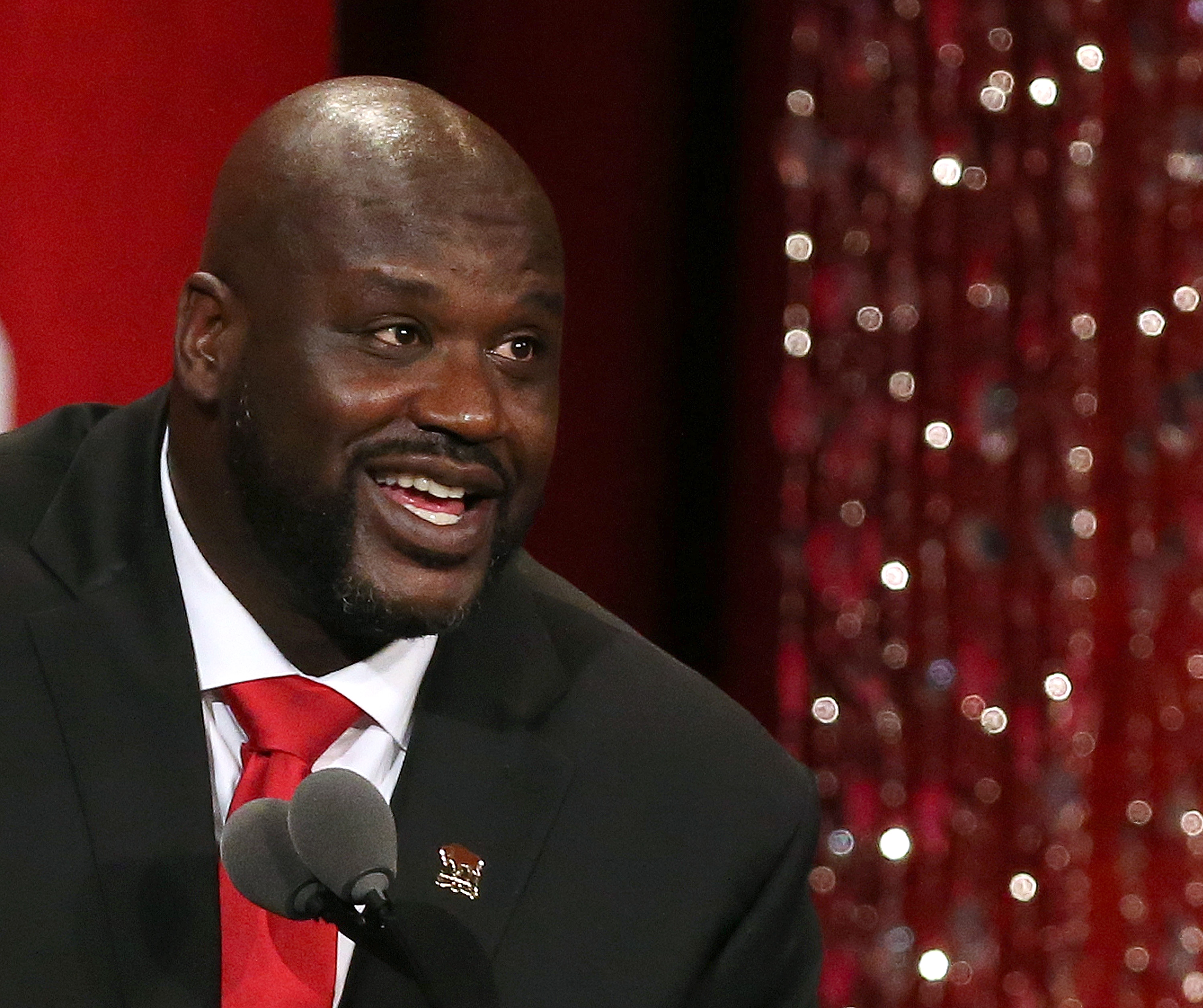 Atlanta Falcons - Shoutout to Shaquille O' Neal for