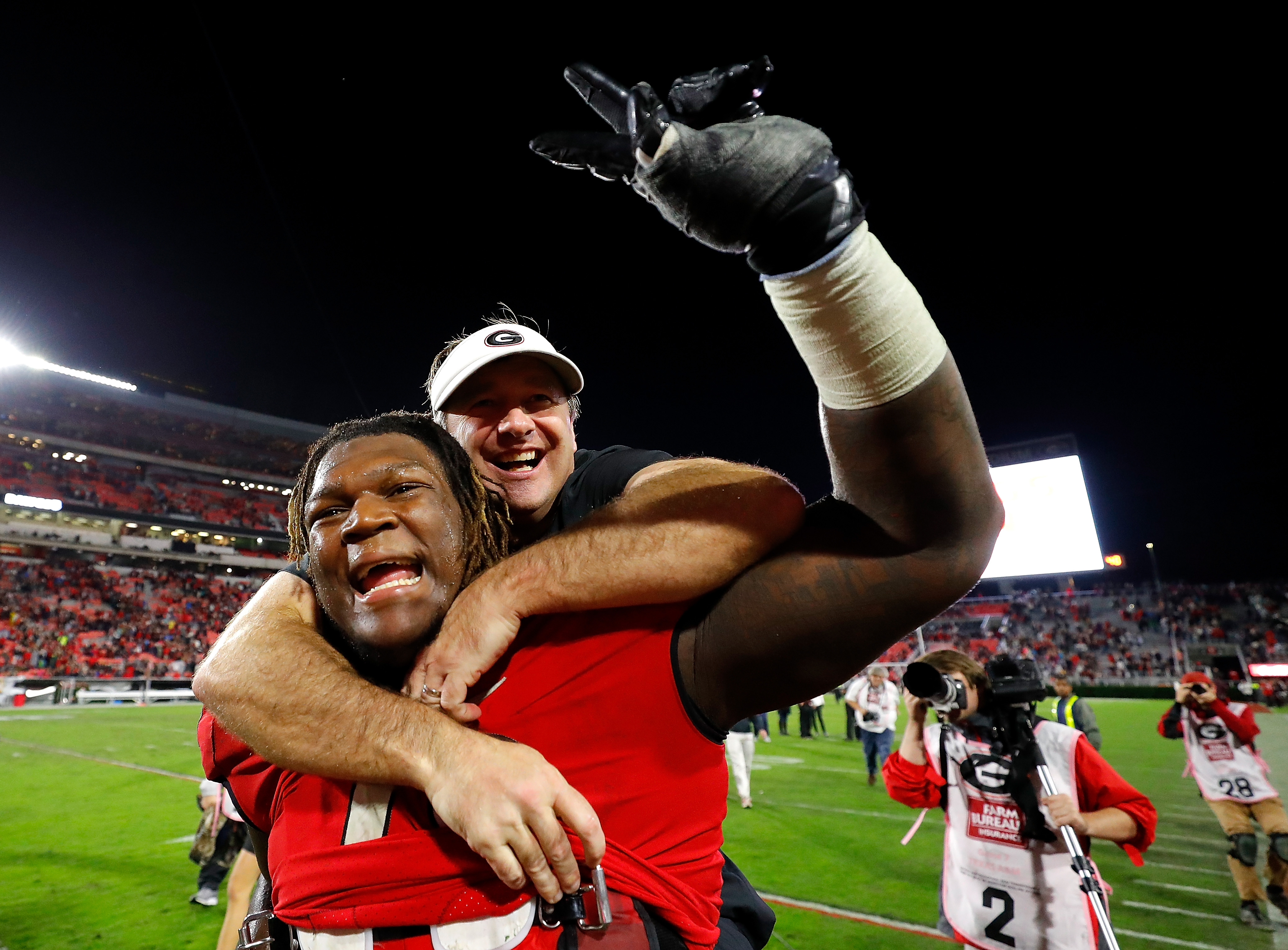 Titans Select Georgia Tackle Isaiah Wilson in First Round of the NFL Draft