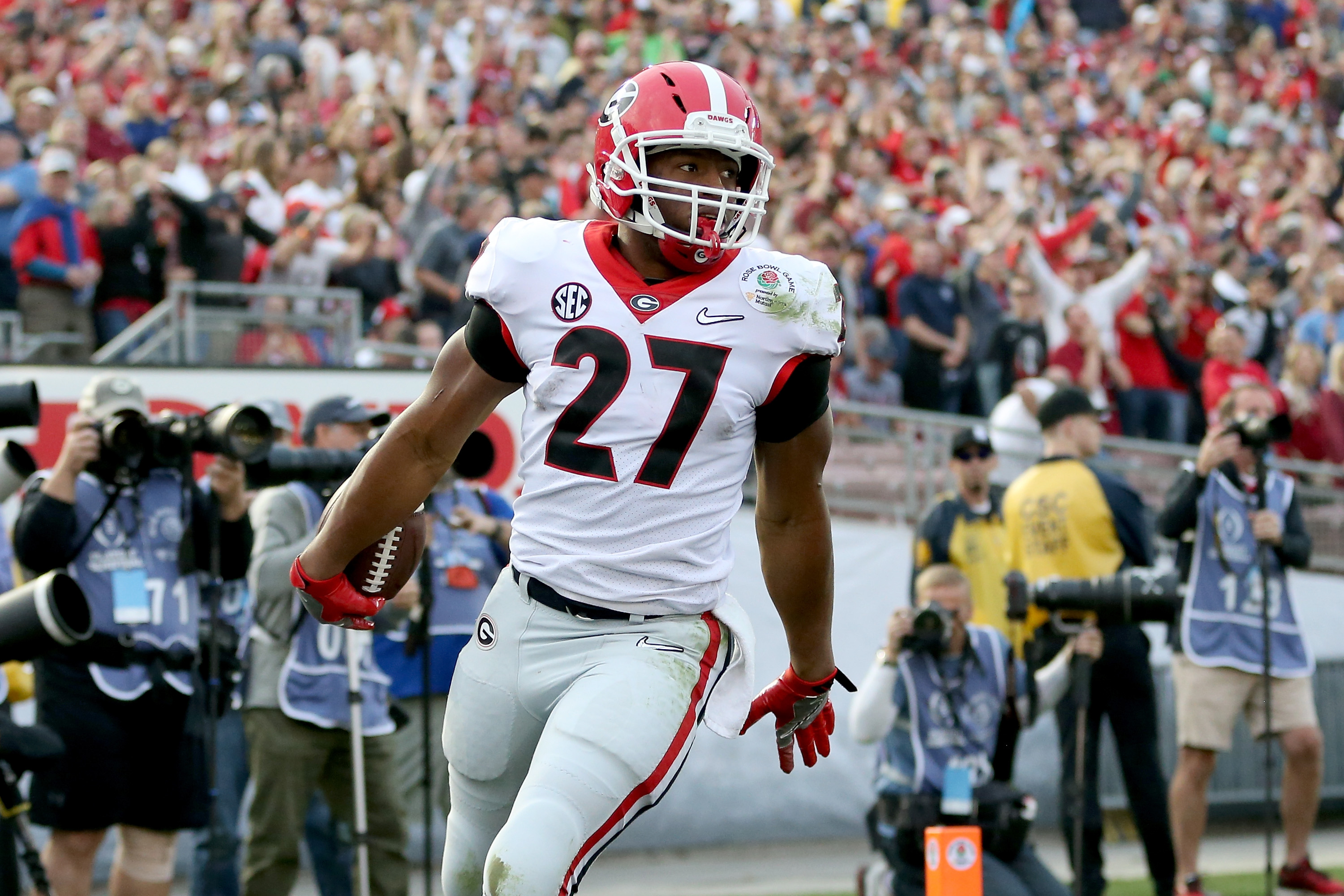 Georgia Bulldogs #27 Mens Nick Chubb Jersey White College Football