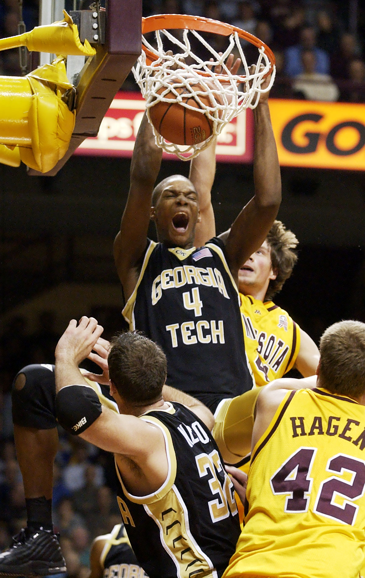 Chris bosh hot sale georgia tech jersey