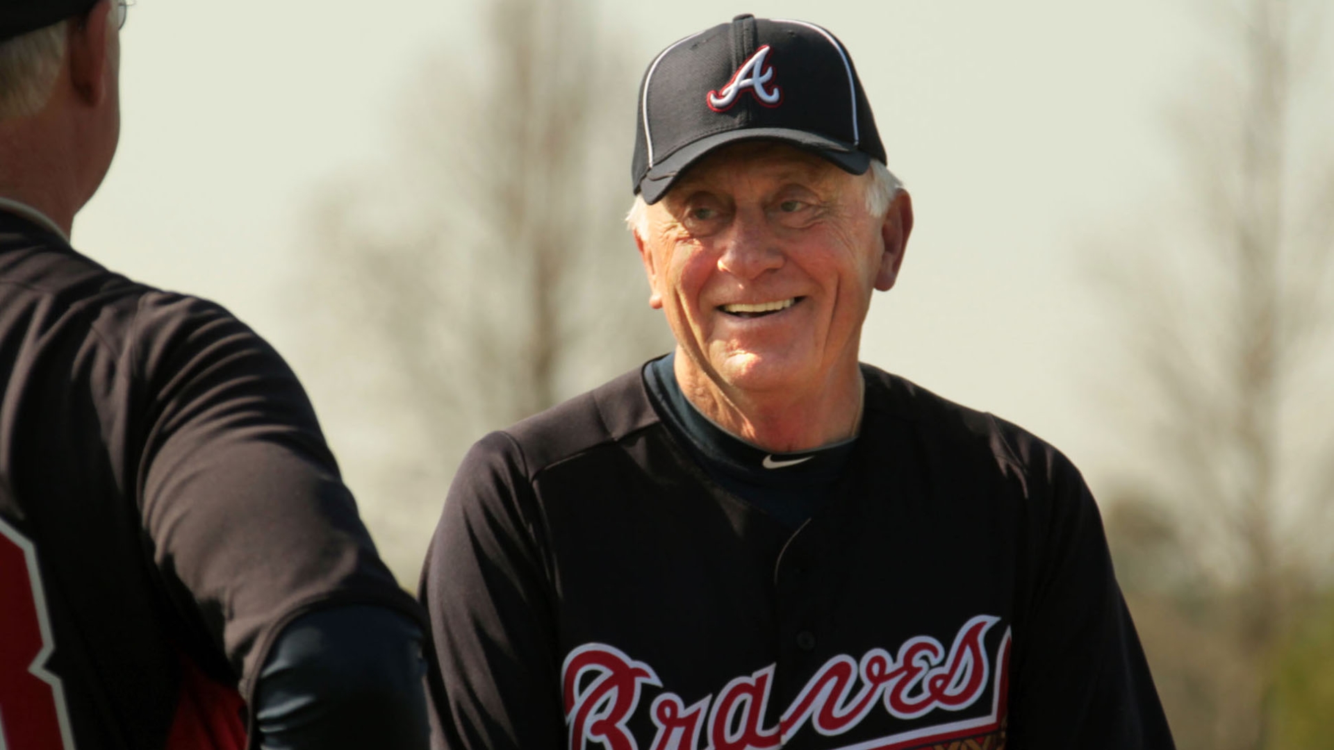 Phil Niekro, Atlanta Braves legend known for knuckleball pitch, dies at age  81