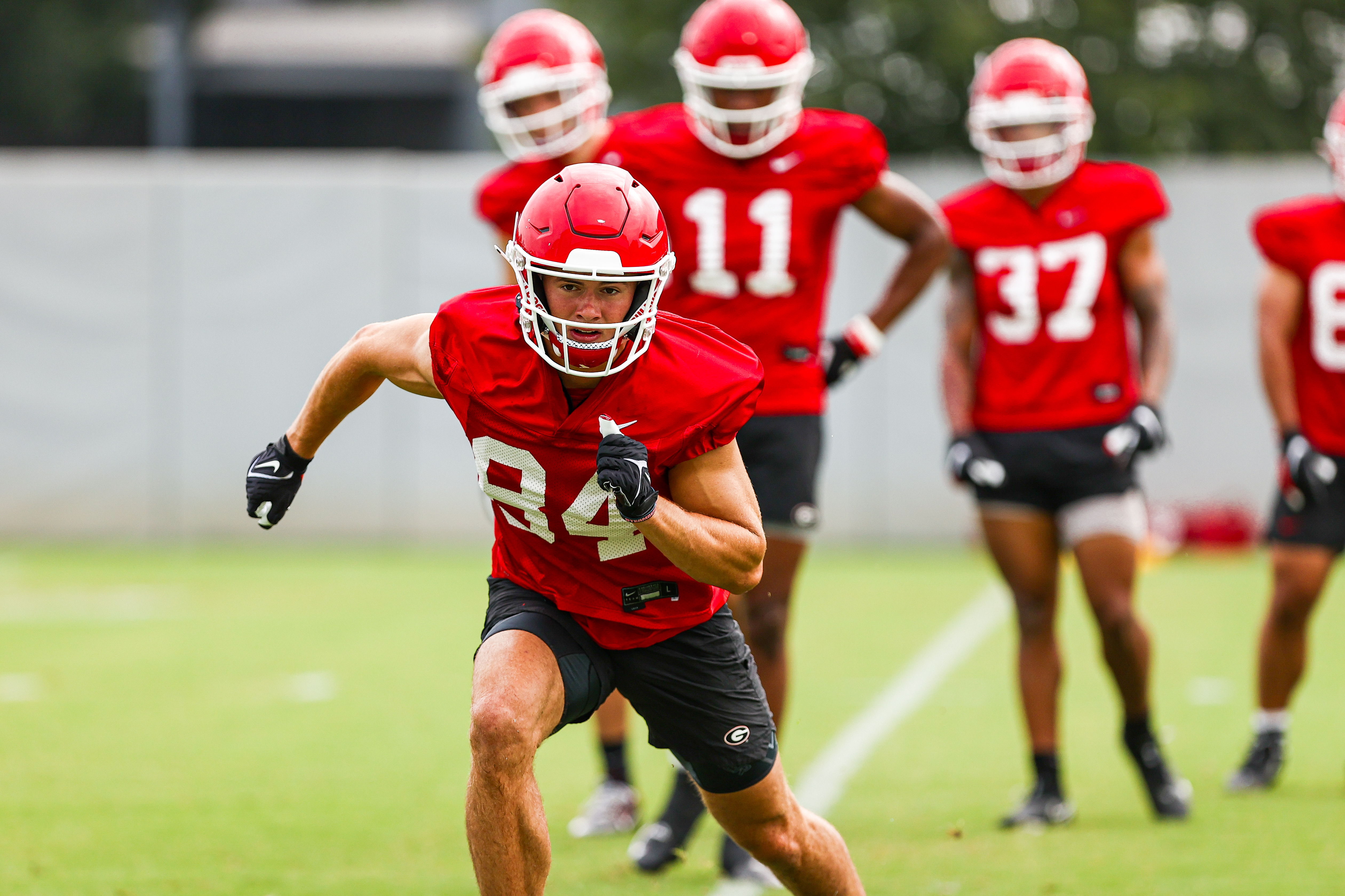 Nakobe Dean, Georgia 'No-Name Defense' captain, flying high above 2022 NFL  Draft snub