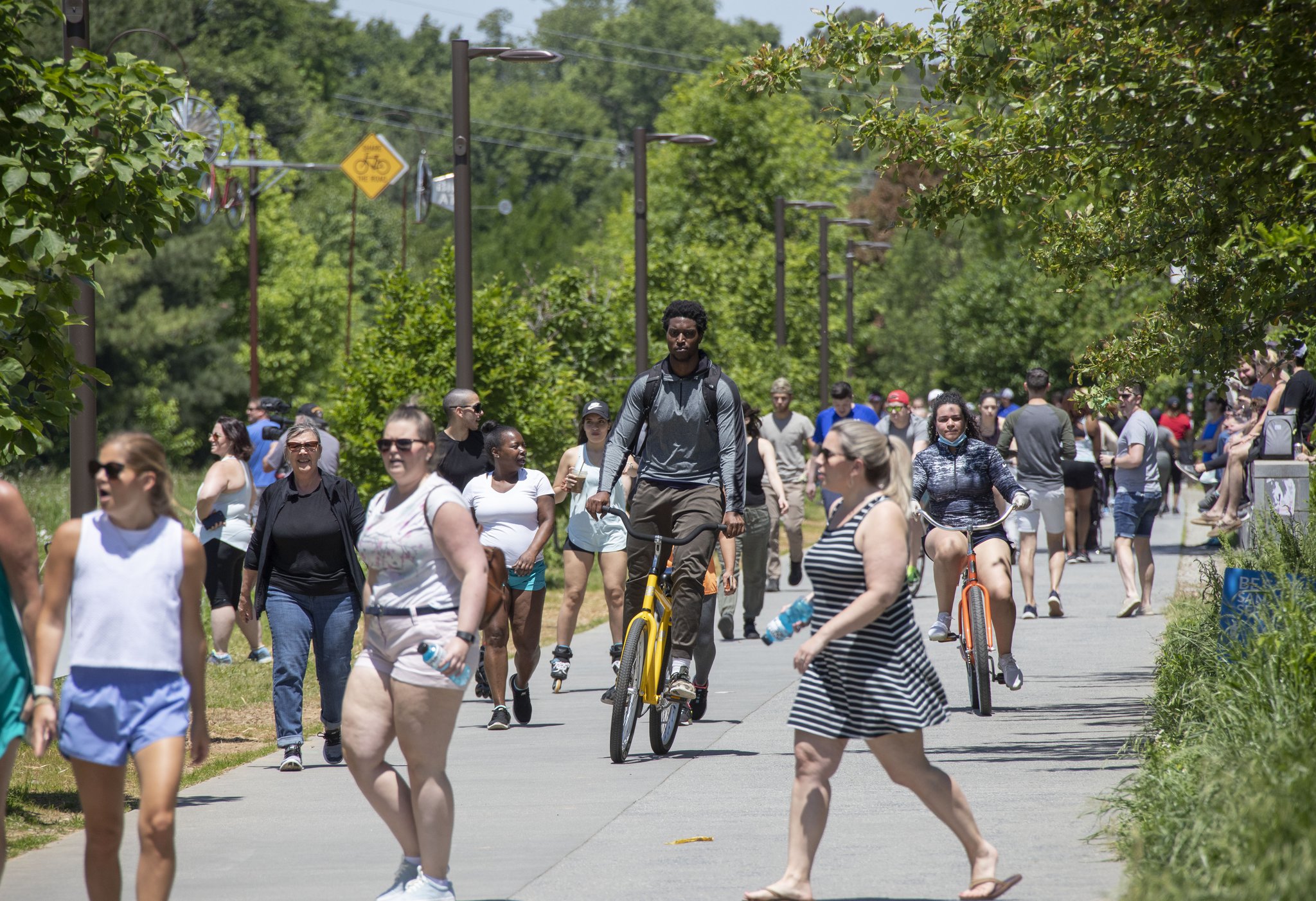 The Atlanta Beltline was crowded in Saturday. Bob Andres / bandres@ajc.com