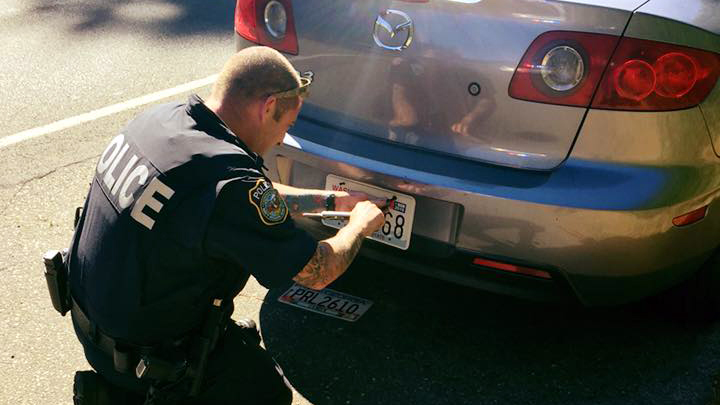 Officer in viral traffic stop photo: 'We need to have compassion