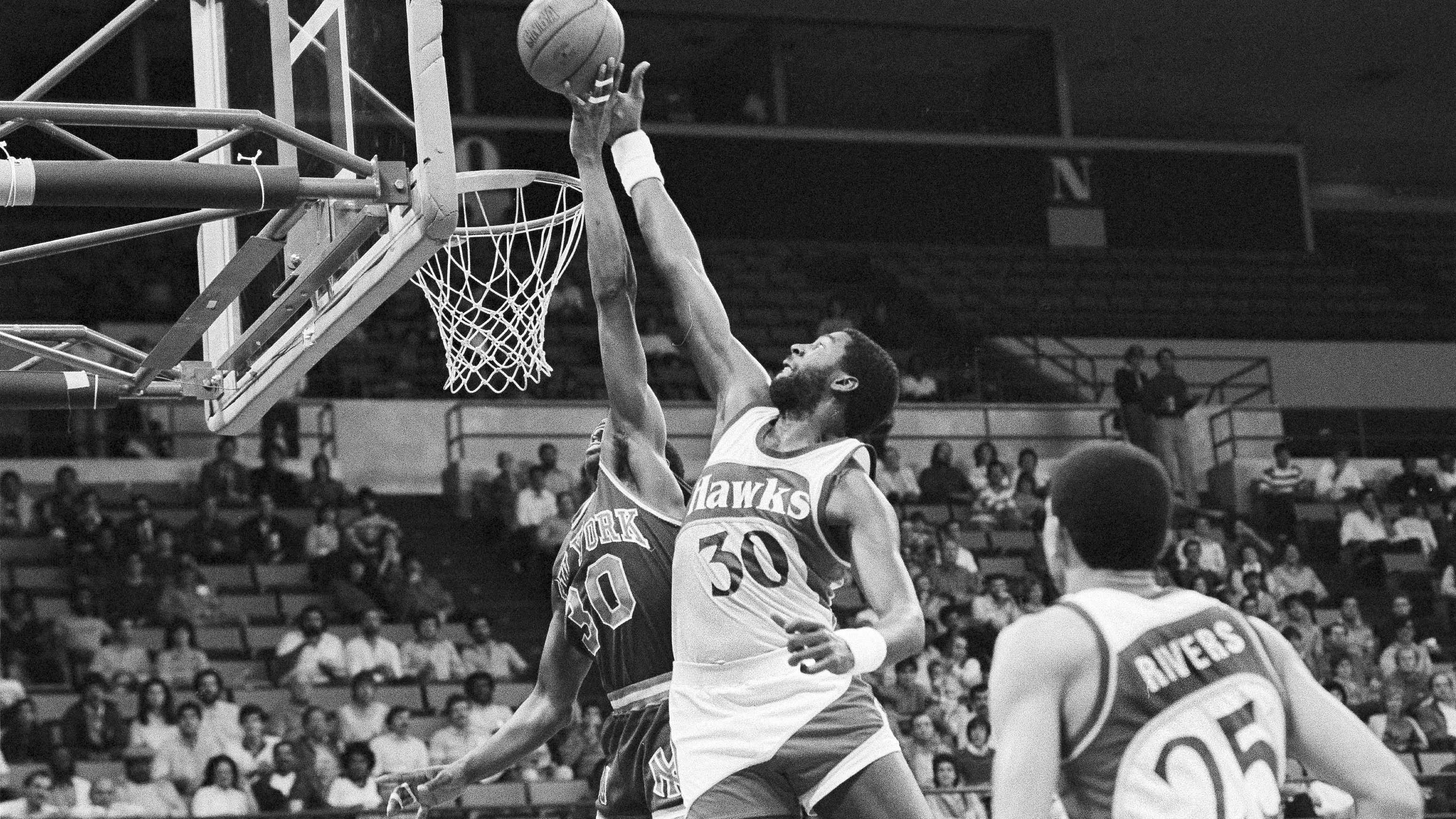 1985-86 Atlanta Hawks Doc Rivers #25 Game Used White Warm Up
