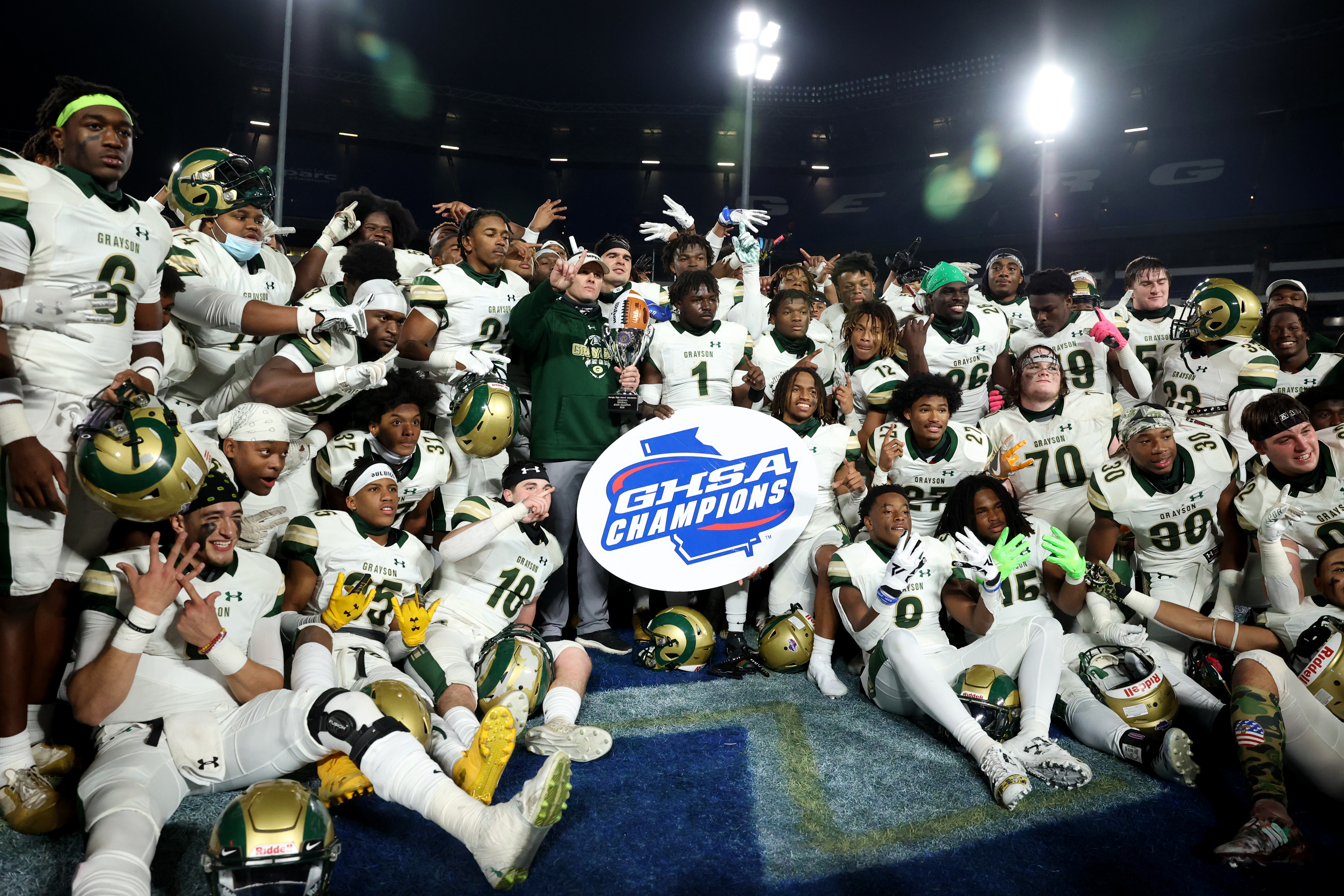 High school football: No. 3 Grayson makes point, demolishes Collins Hill  38-14 in Georgia 7A title game