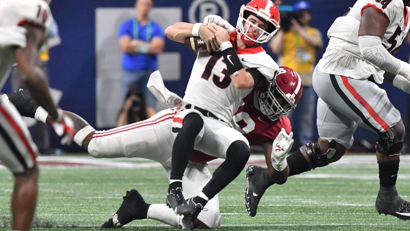 Alabama fans react to Cincinnati wearing all black for CFP Semifinal Game