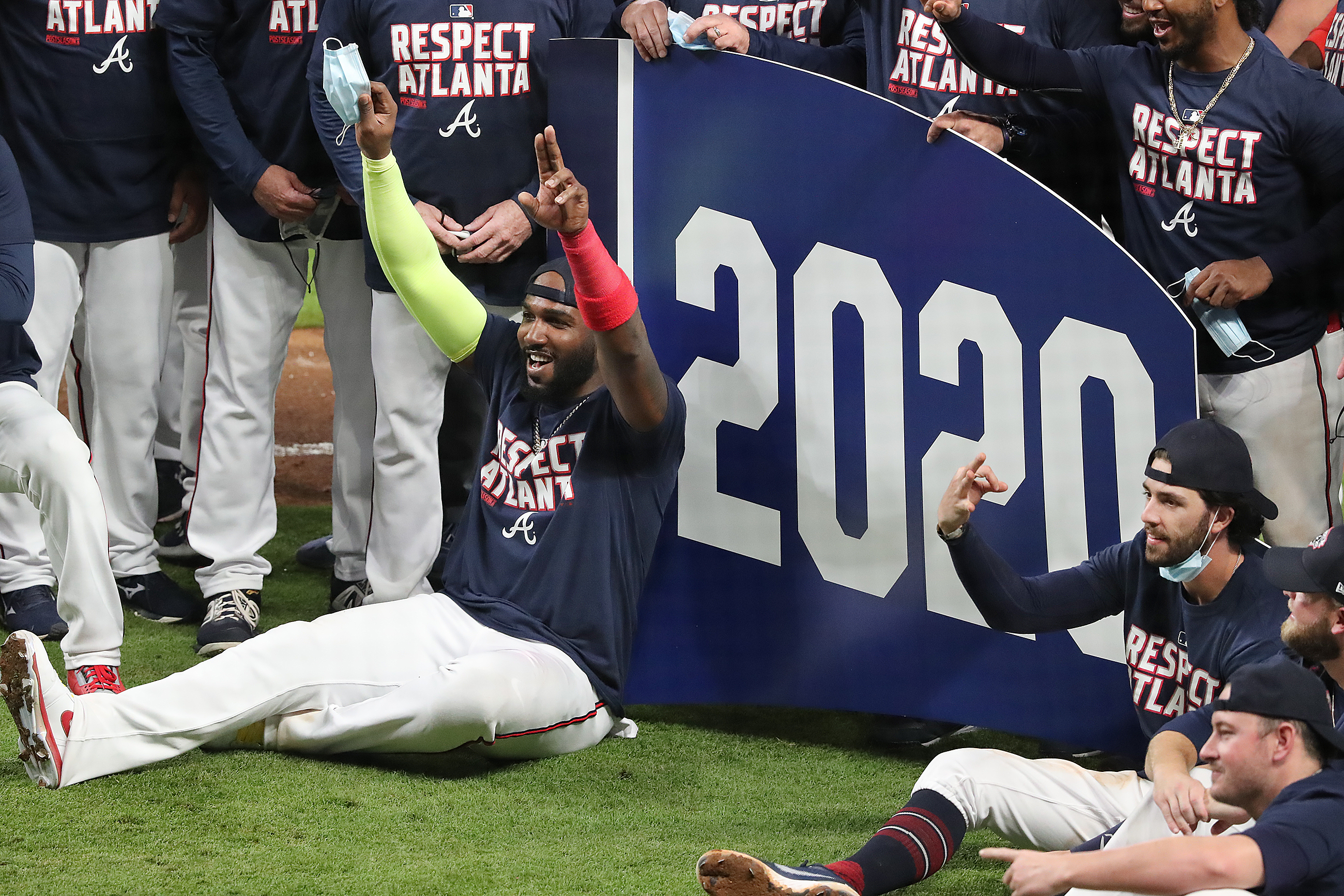 Atlanta Braves on X: BACK-TO-BACK-TO-BACK-TO-BACK-TO-BACK! The Atlanta  Braves are 2022 National League East Champions! #ForTheA   / X