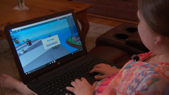 Are Your Kids Safe Predators Reaching Children Through Online Games - ajc roblox