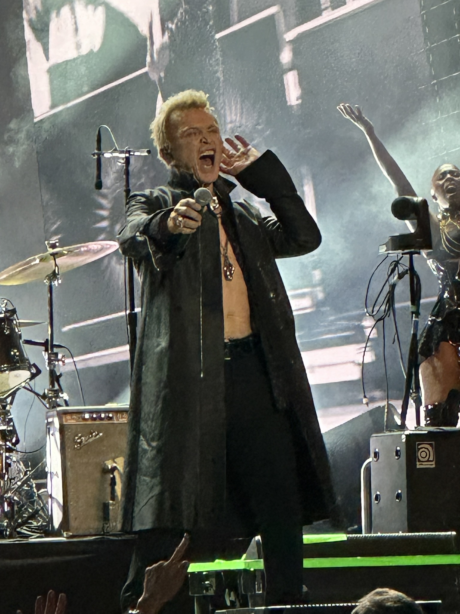 井上昌己 2010 Last Concert! with POPBEAT Ohsuke Kanoh (叶央介) - シャッター・チャンス (Re-Mix) (Song