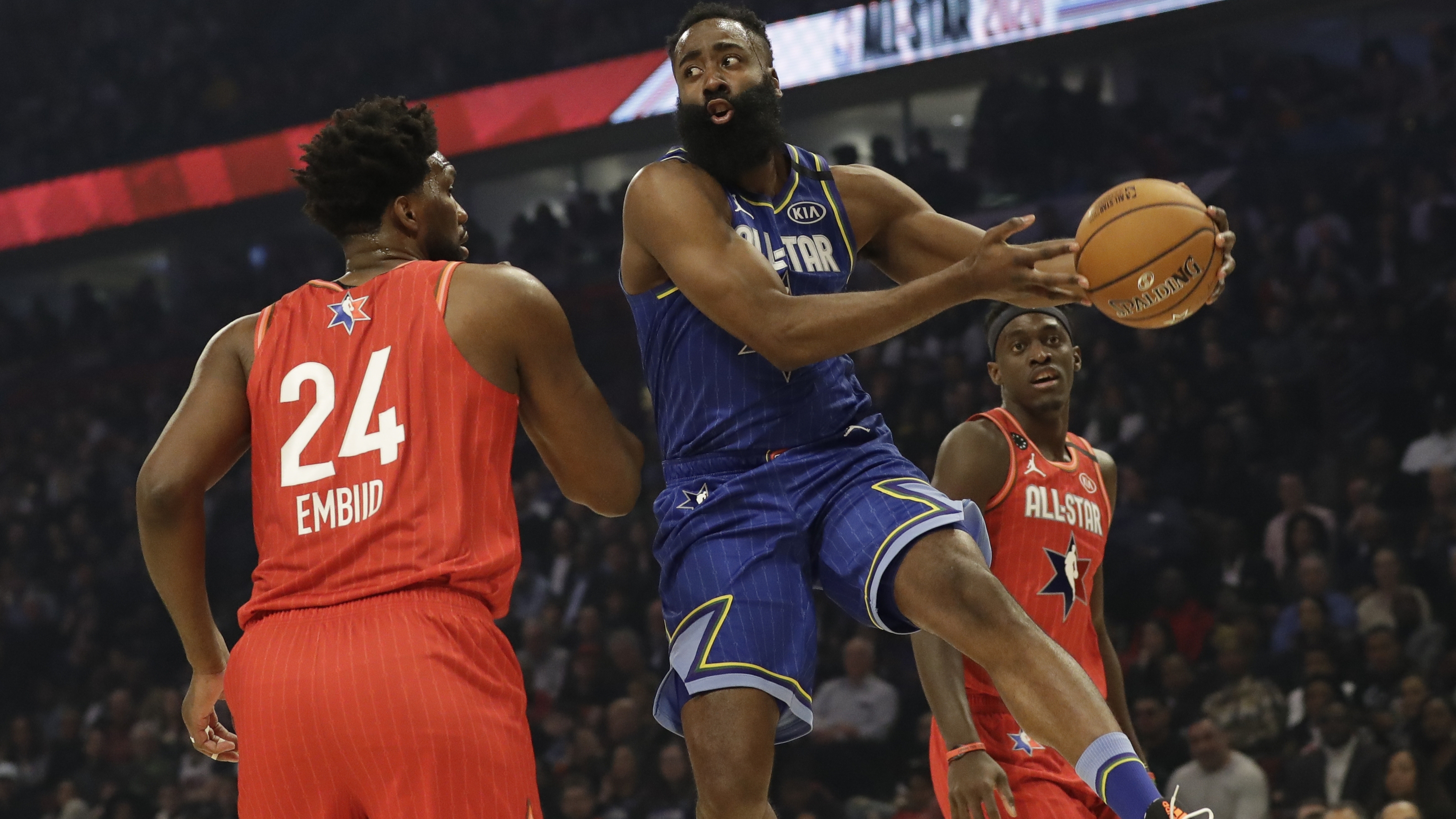 NBA History on X: With 16 dimes in the 2021 All-Star game, Chris Paul  moves past Magic Johnson for the most assists in #NBAAllStar Game history.   / X