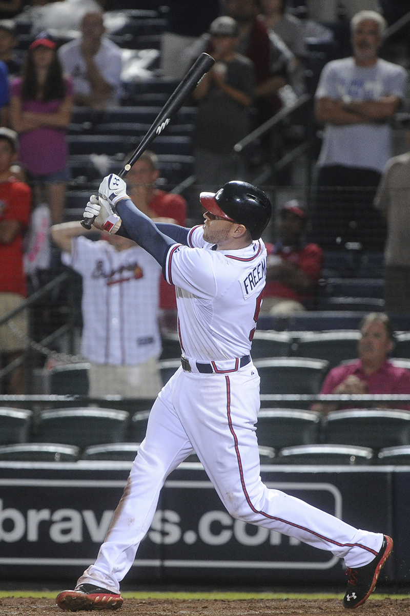 Evan Gattis hits walkoff homer to lift Braves over Marlins