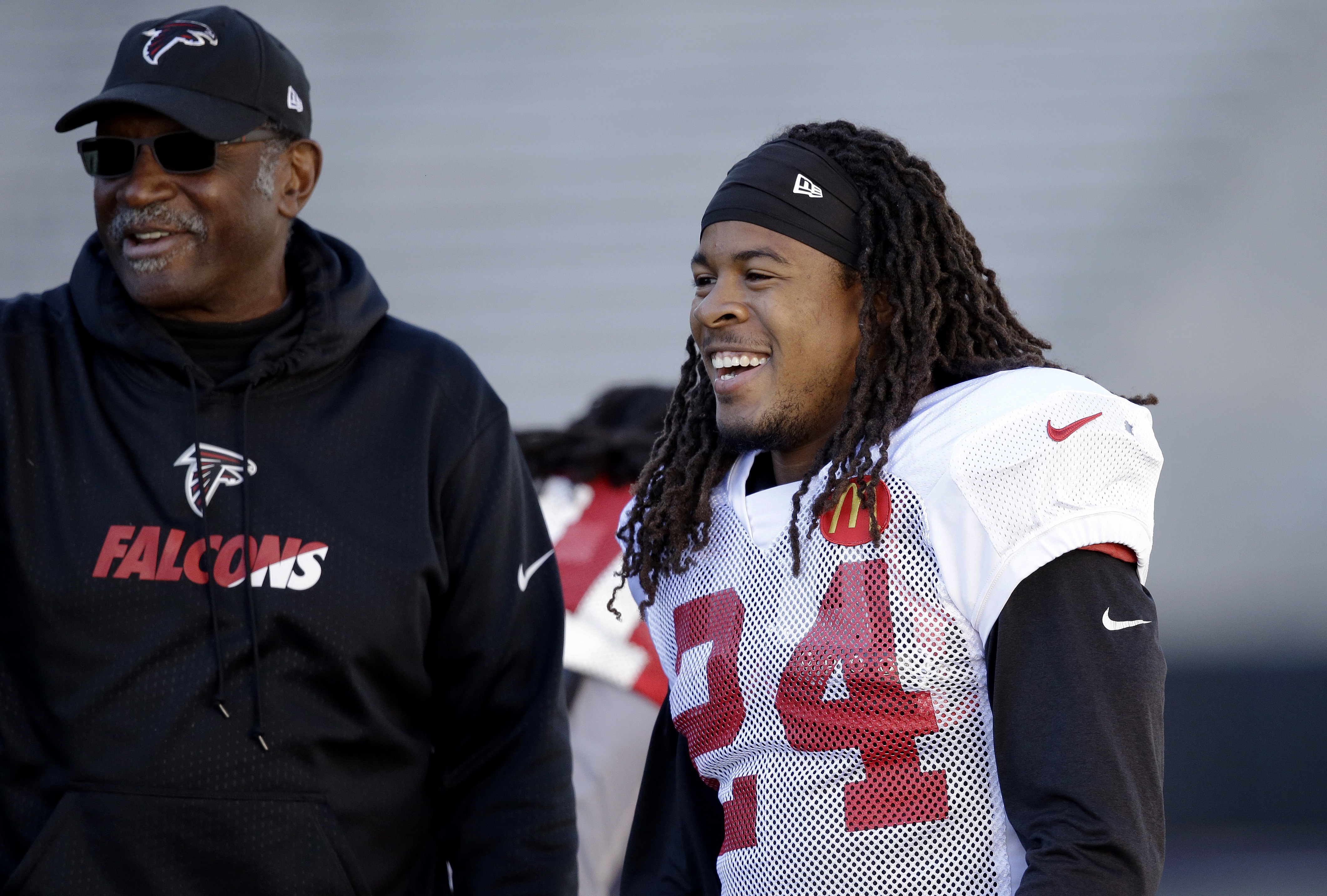 Ex Falcons assistant Bobby Turner named finalist for Dr. Z award