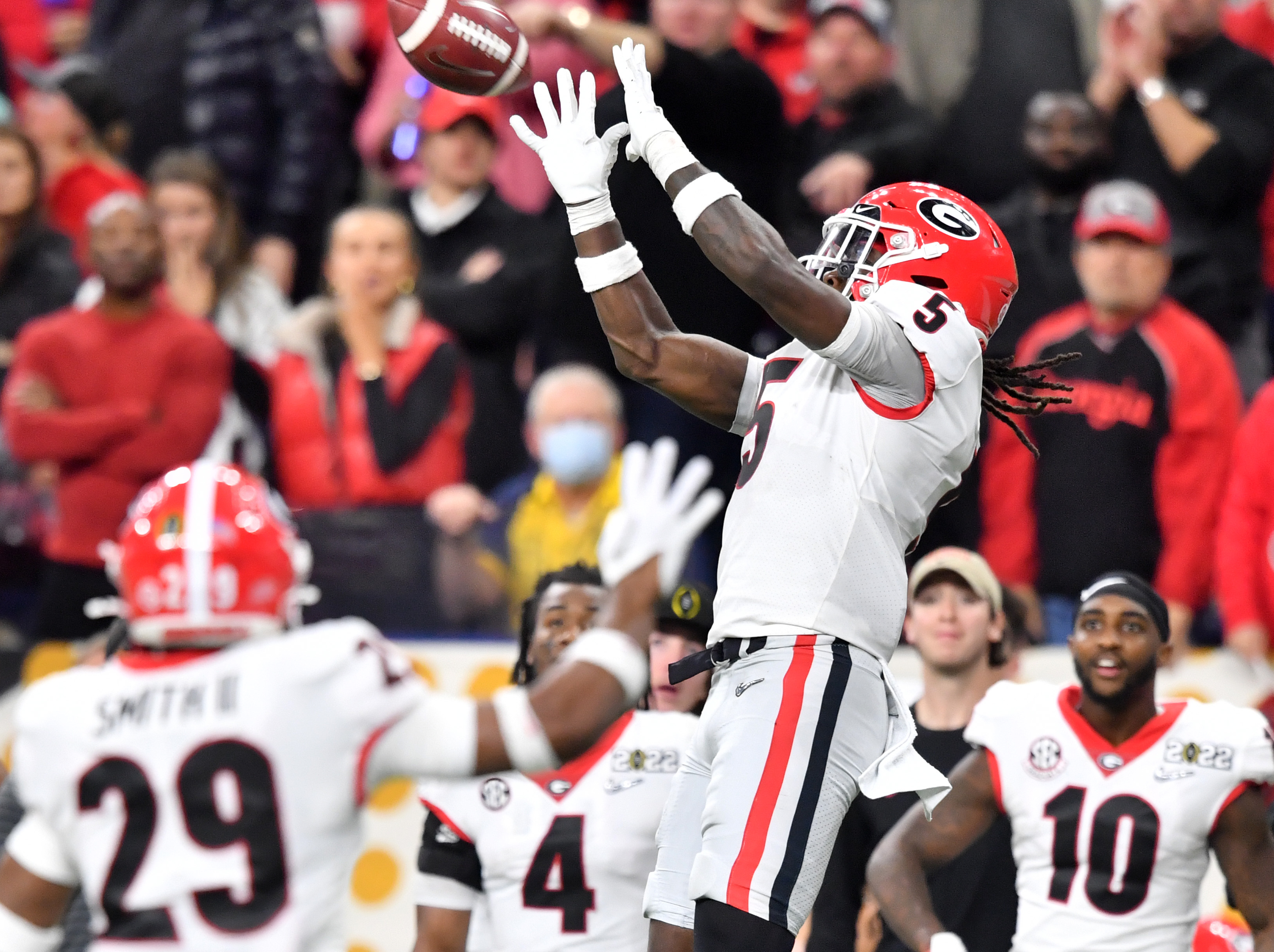 Ringo's pick six leads Georgia to national championship