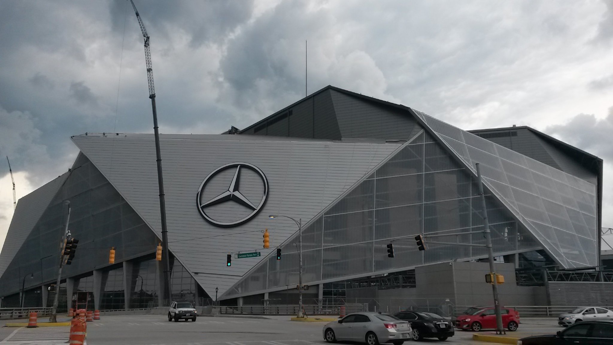 Mercedes-Benz Stadium Roof Close Timelapse 