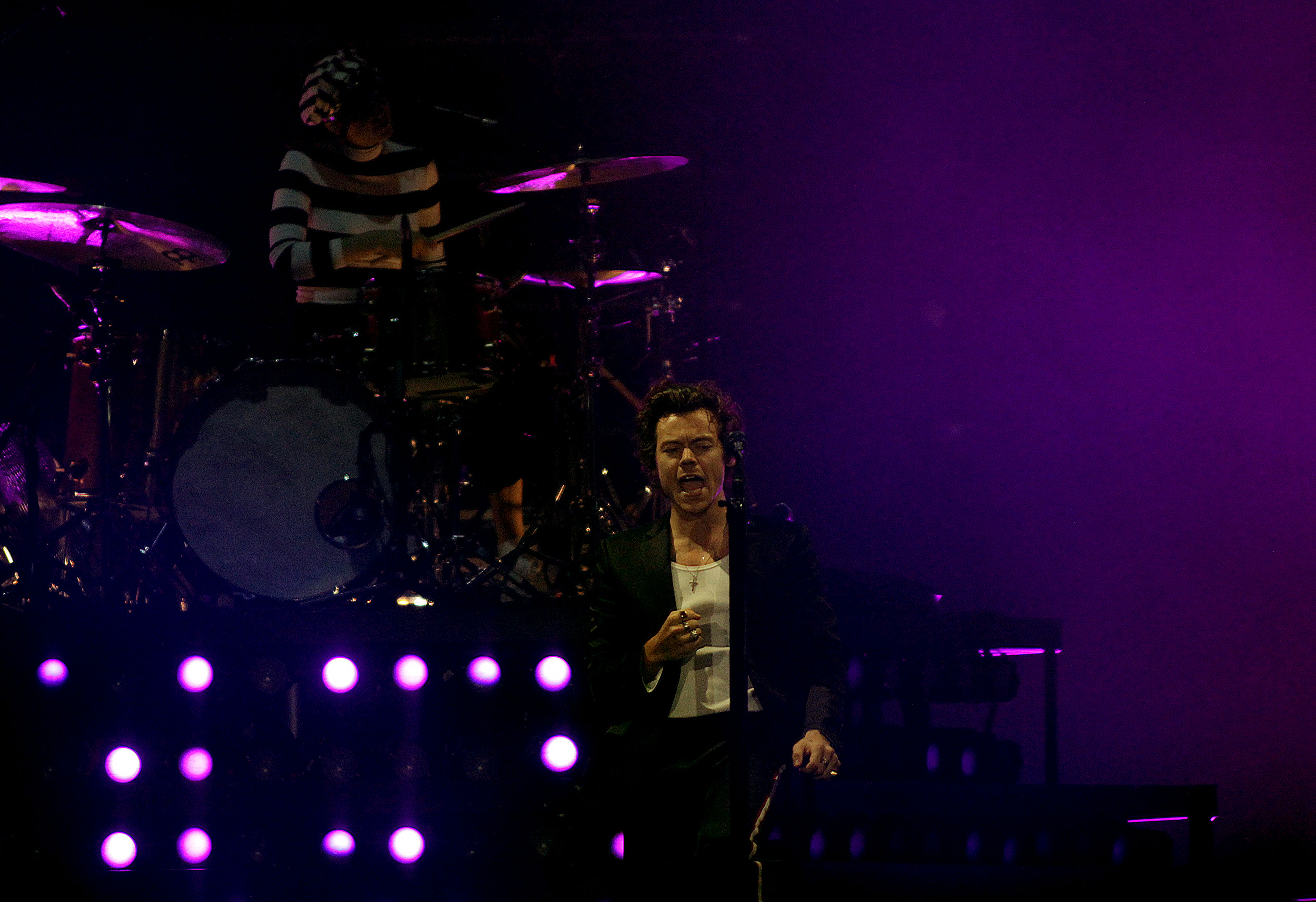 Harry Styles Chicago Concert Review – The Burr Magazine