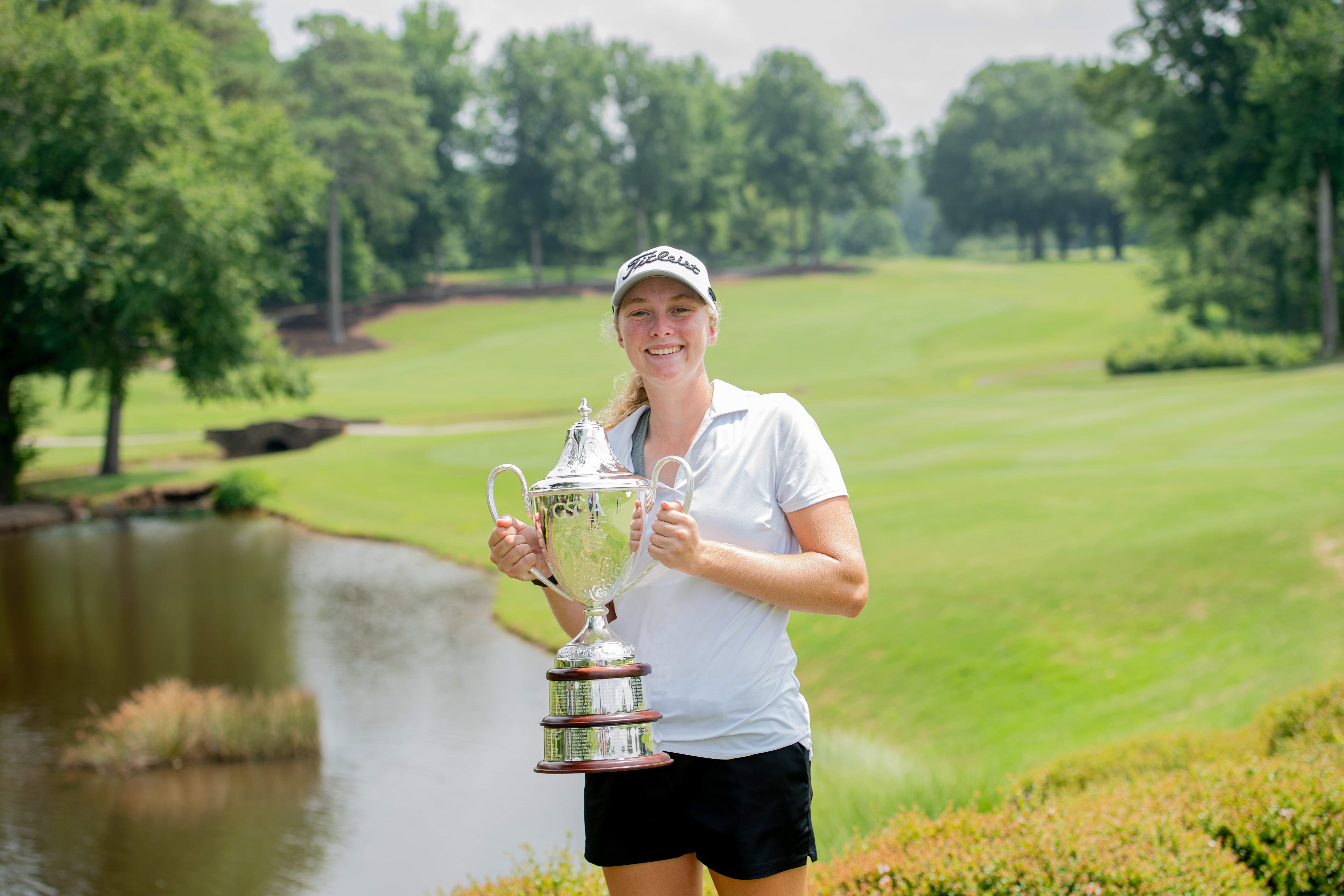 Final-round 67 powers Reagan Southerland to Georgia Womens Am title image pic
