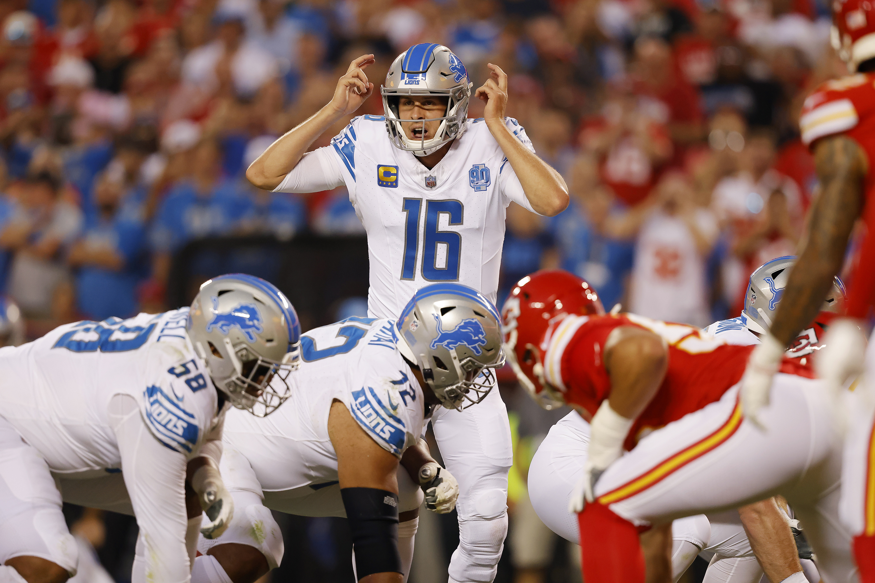 Detroit Lions quarterback Jared Goff (16) plays during the first