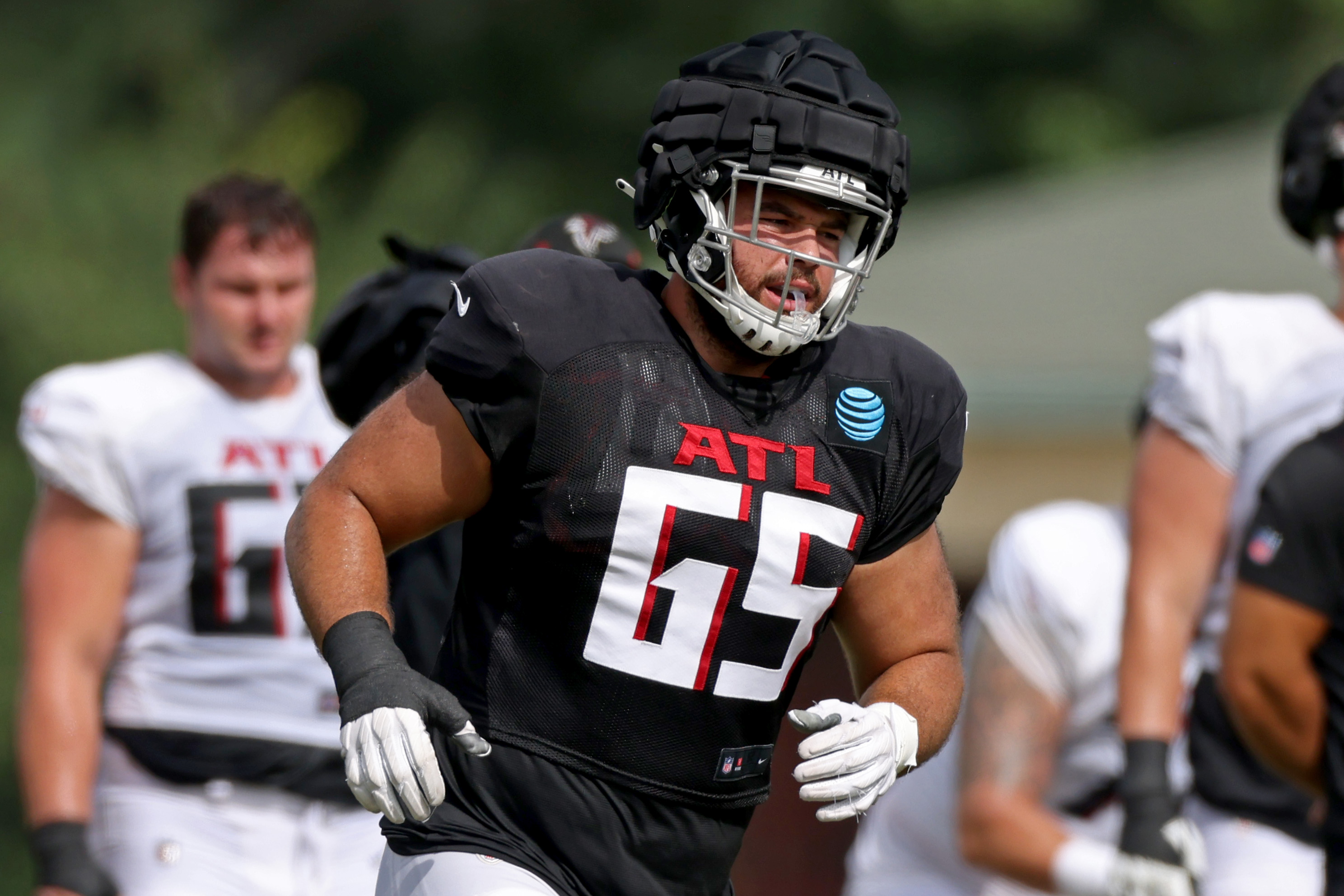 Atlanta Falcons defensive tackle Abdullah Anderson (98) watches a