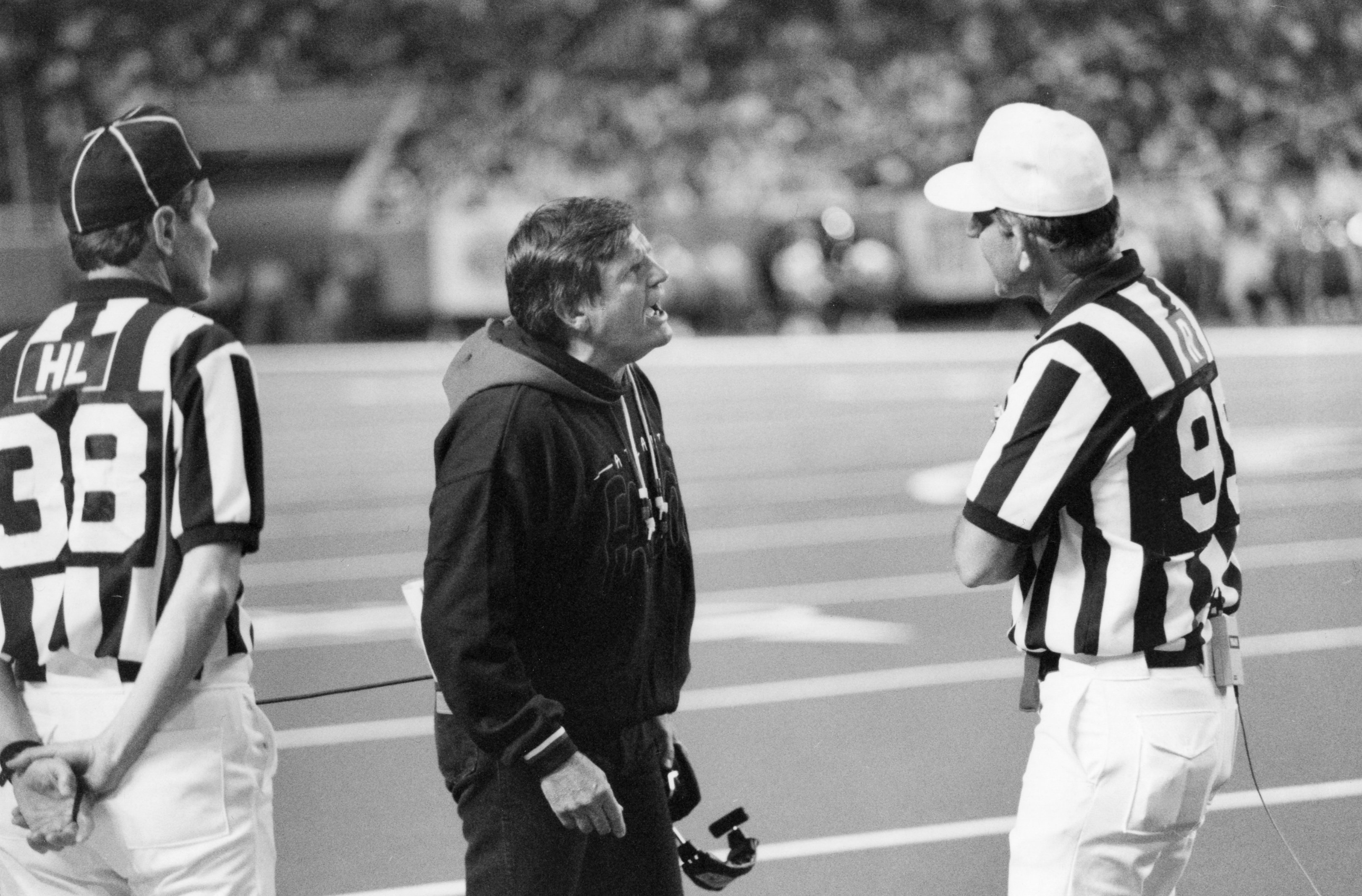 Former Falcons coach Jerry Glanville headed to CFL - The Falcoholic